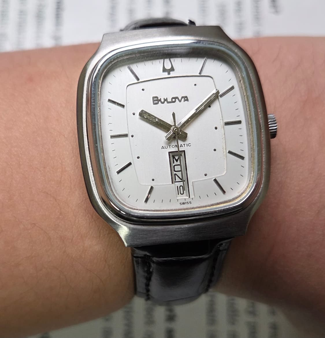 빈티지 부로바 데이데이트 사각탱크형 오리지널 실버다이얼 오토매틱  상품이미지8
