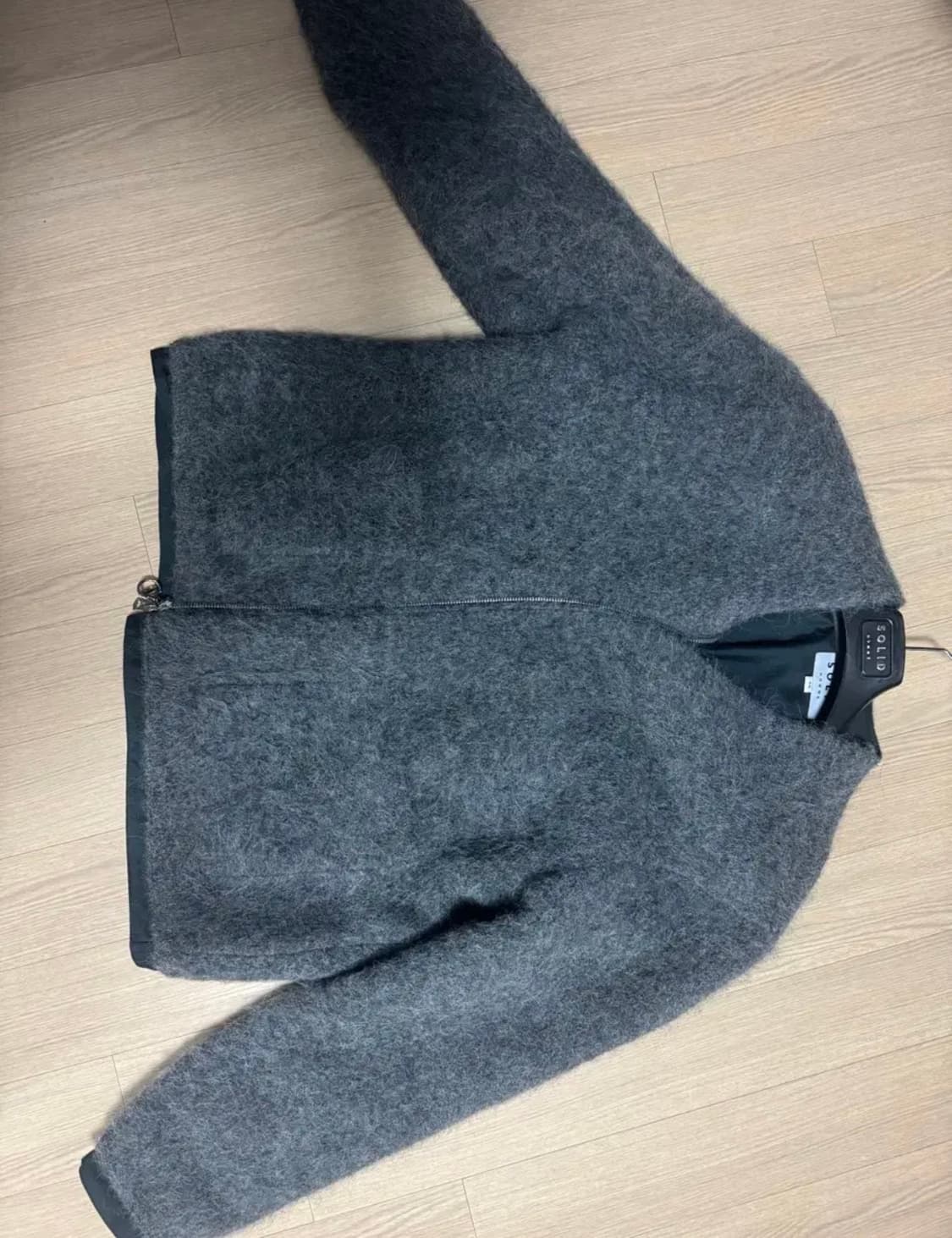 솔리드옴므 25fw 알파카 브이넥 집업 가디건(46) 새상품급 상품이미지2