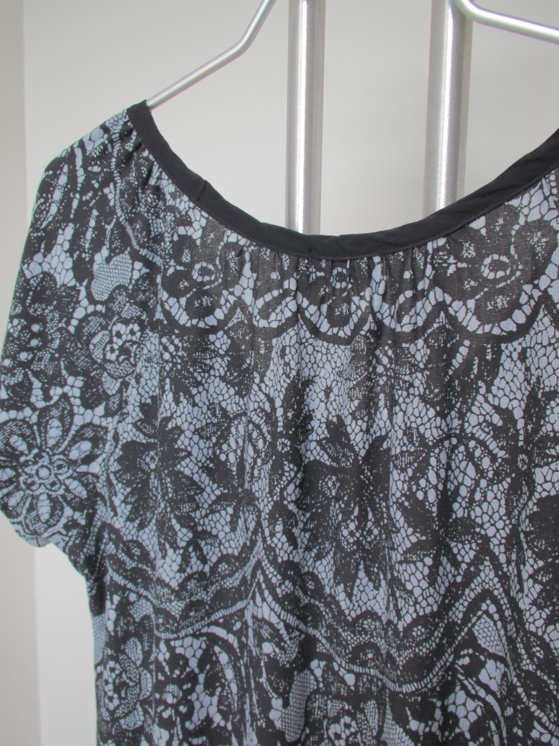 Anne mone lace printing top 상품이미지7