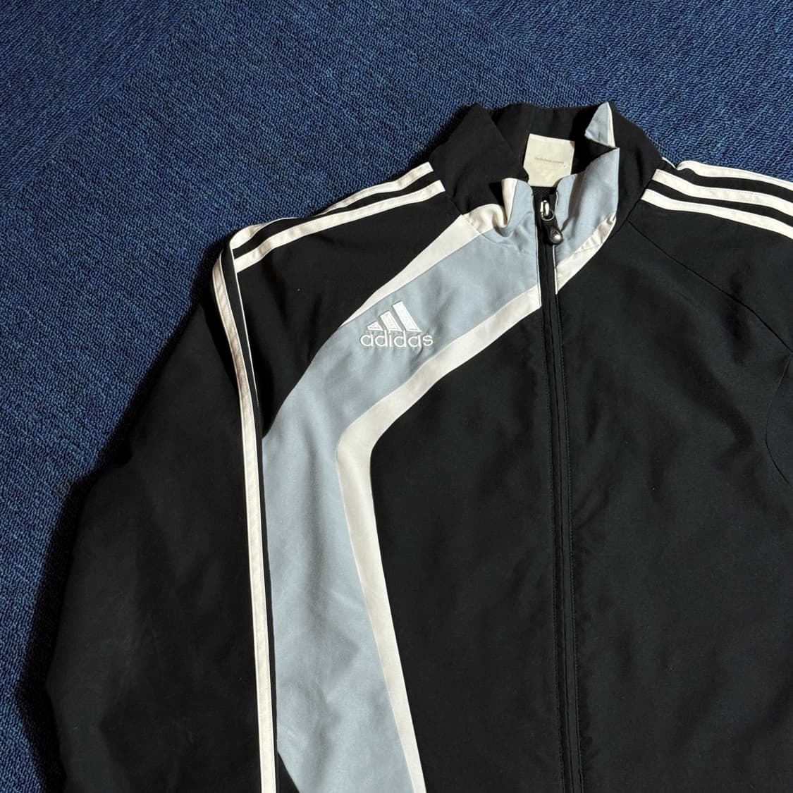 아디다스 올드스쿨 바람막이 상품이미지3
