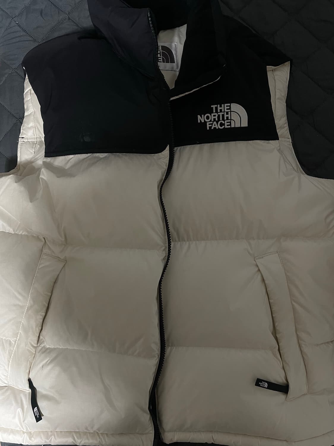 노스페이스 패딩조끼 상품이미지1