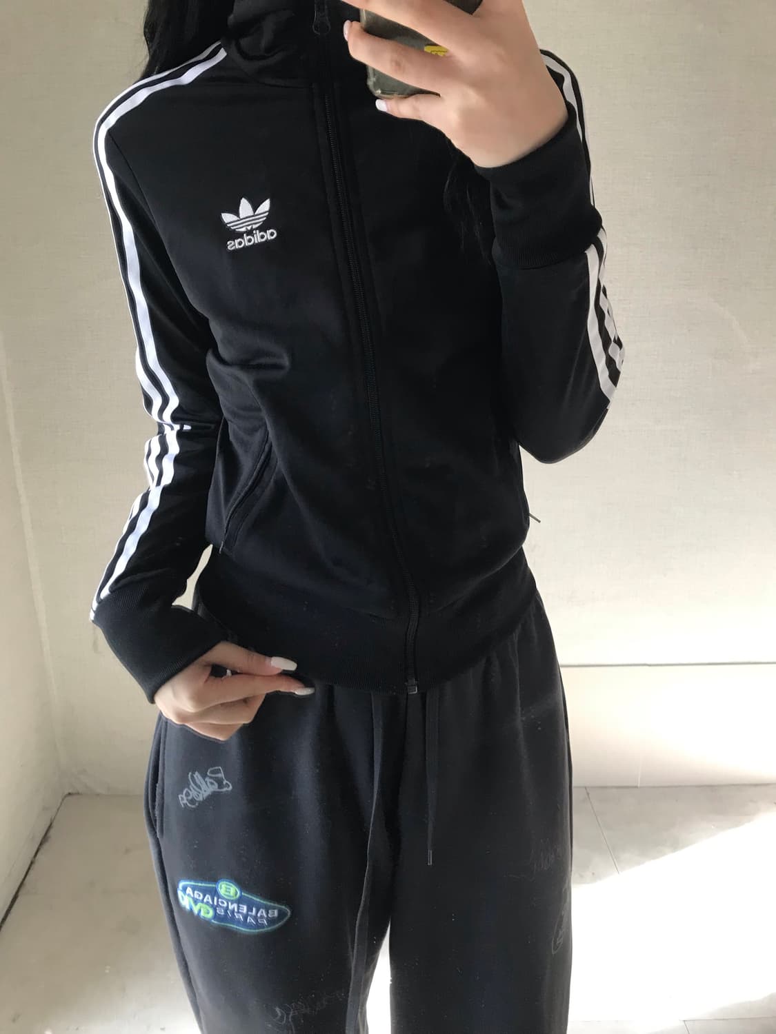 아디다스 블랙 딱붙핏 제니져지 상품이미지2