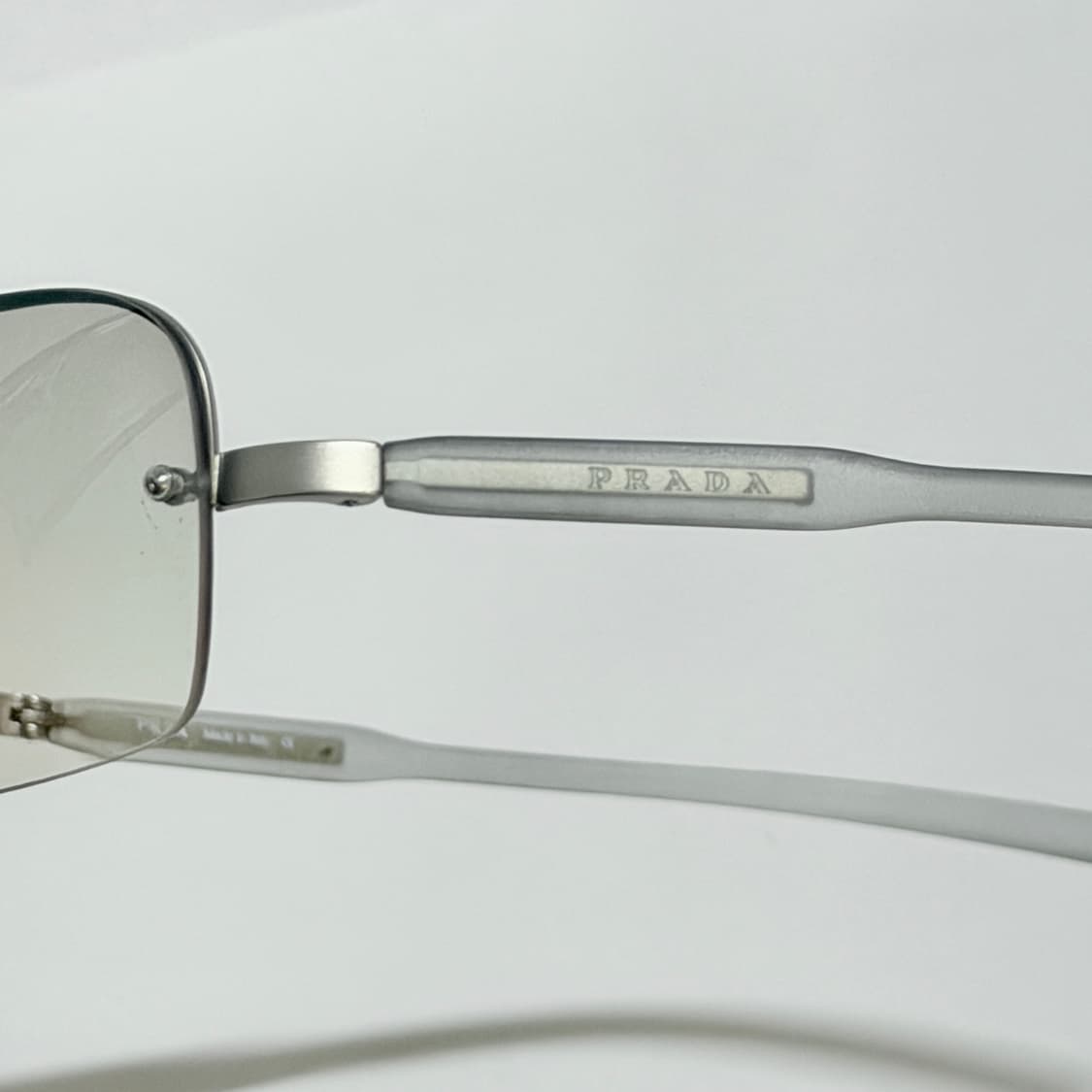 00‘s 프라다 메탈 선글라스  상품이미지3