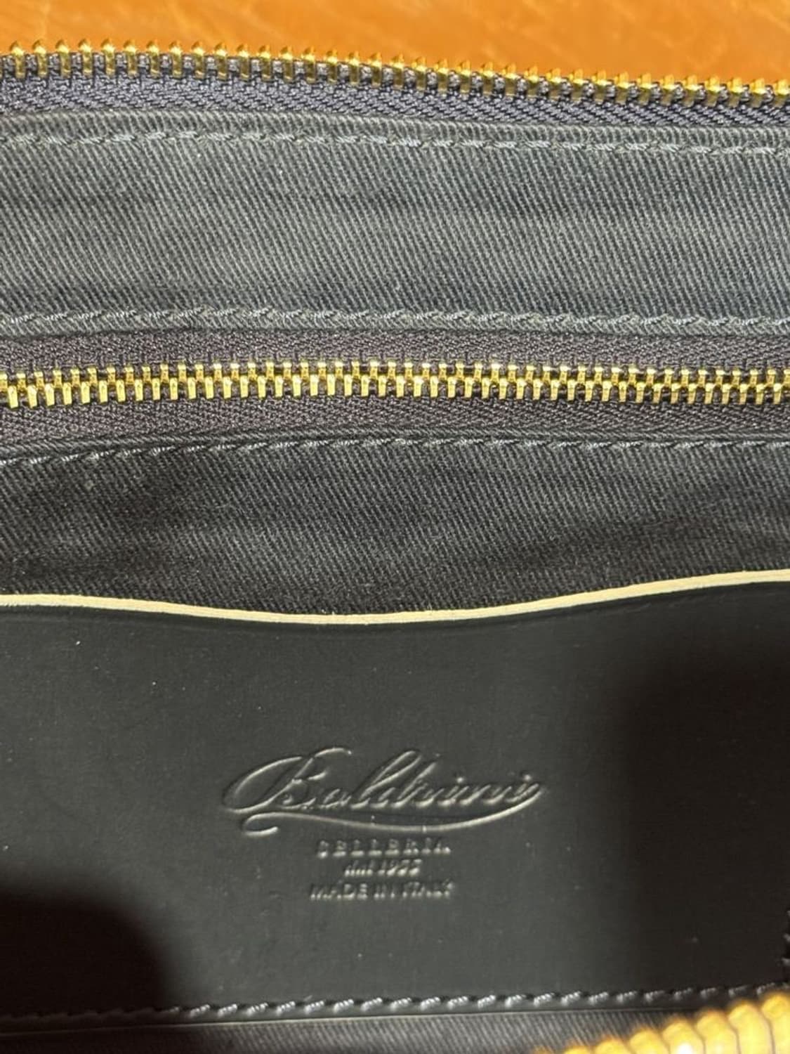 볼드리니셀레리아 클러치백 상품이미지7