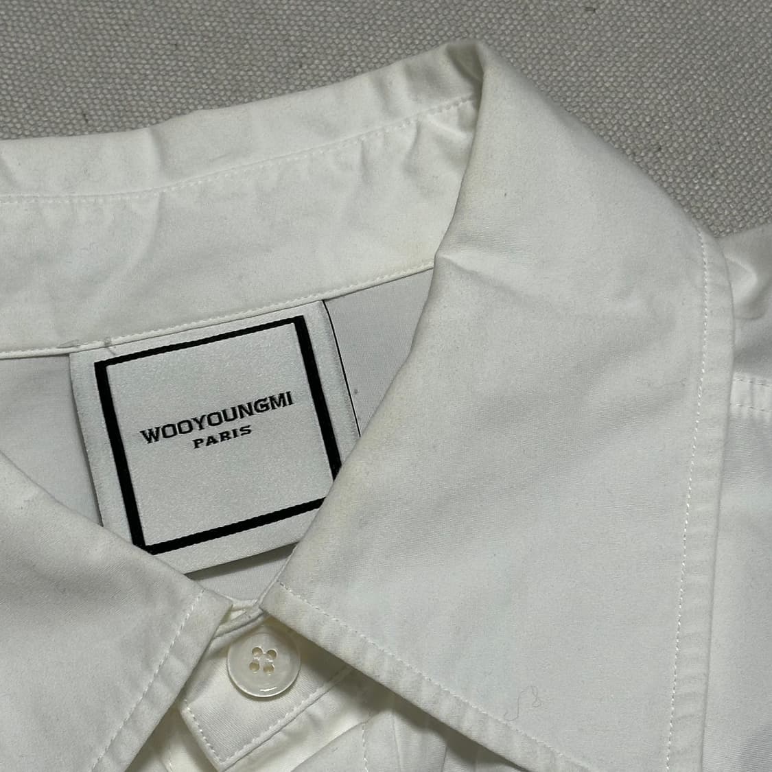 우영미 화이트 코튼 반팔 셔츠 상품이미지7