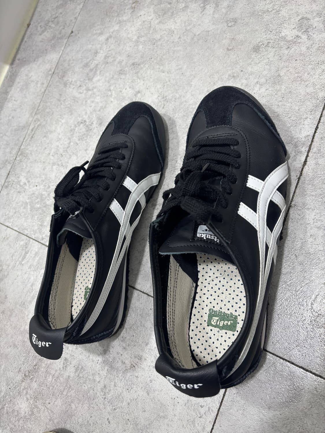 오니츠카 타이거 멕시코 66 블랙 280 상품이미지1