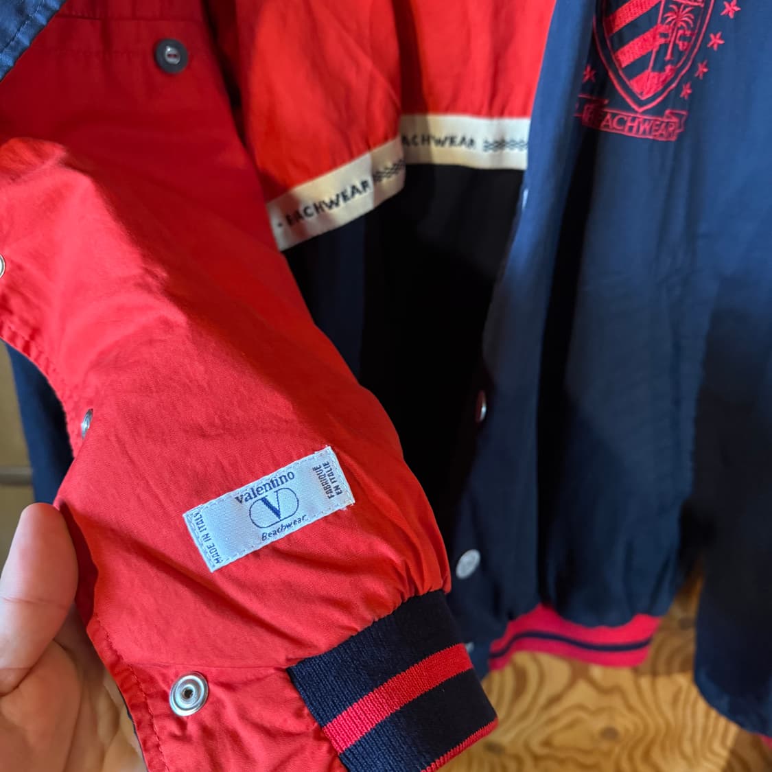 발렌티노 바시티 자켓 판매 합니다. 상품이미지4