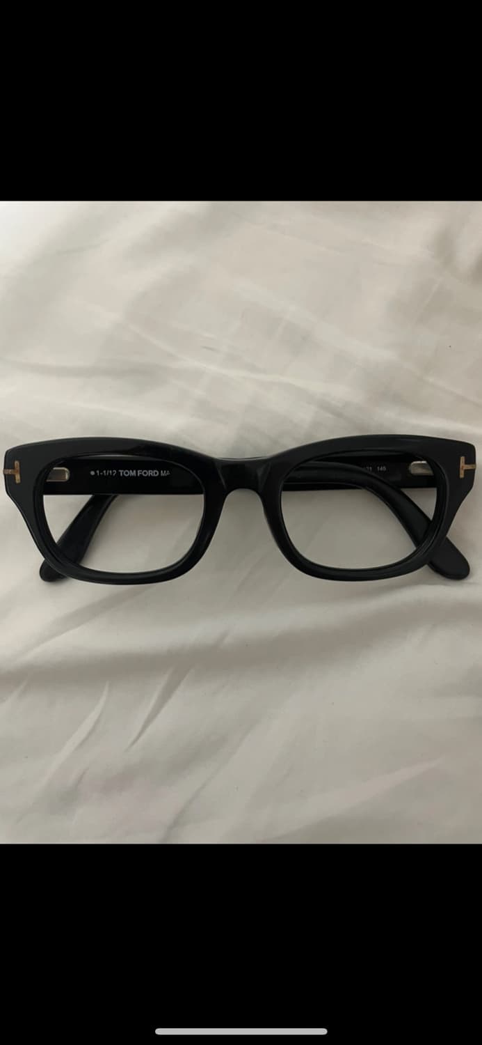 톰포드 TF5252 검정 블랙 뿔테 안경 상품이미지1