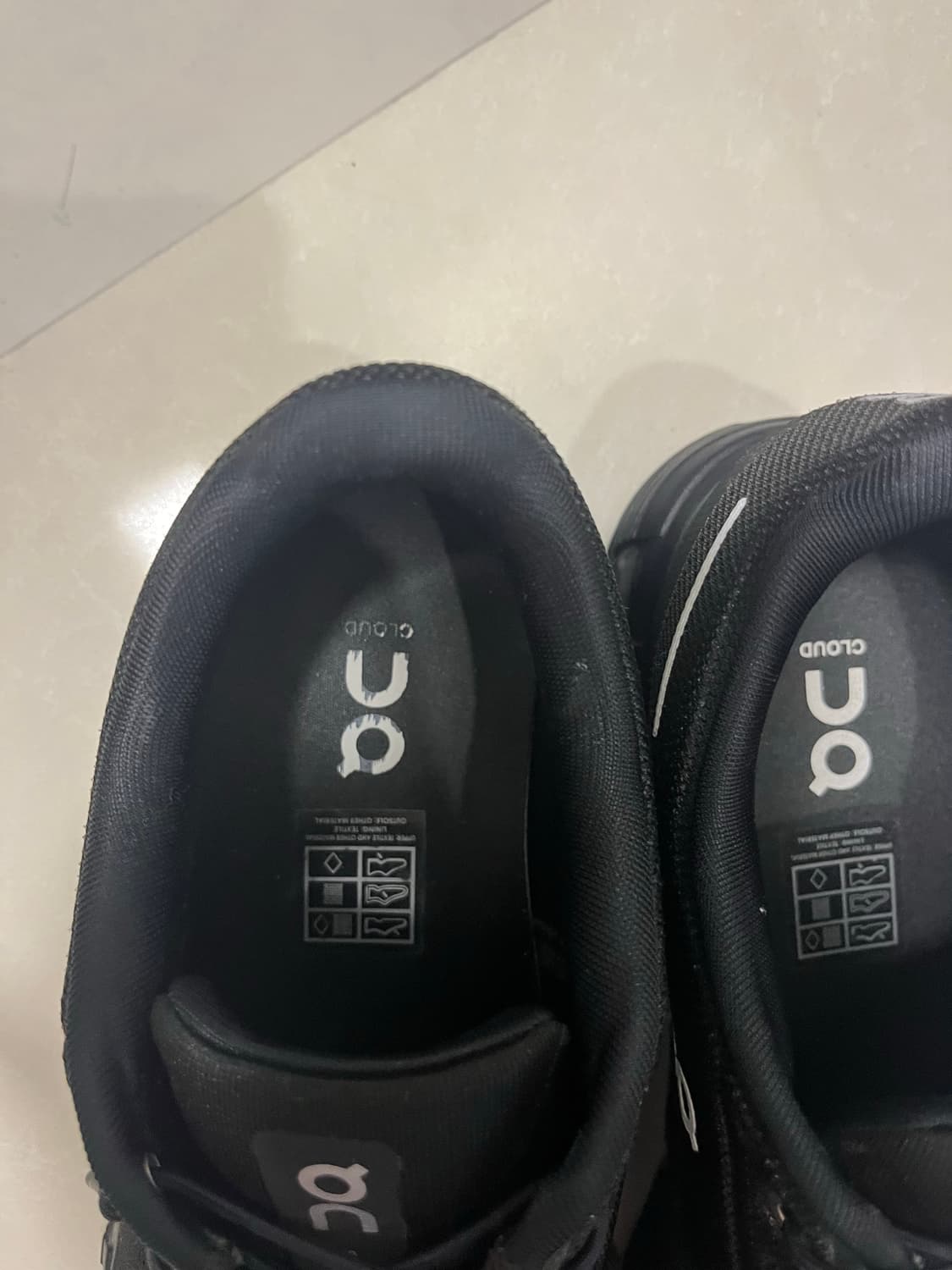 온러닝 클라우드 6 eu42 265사이즈 상품이미지3