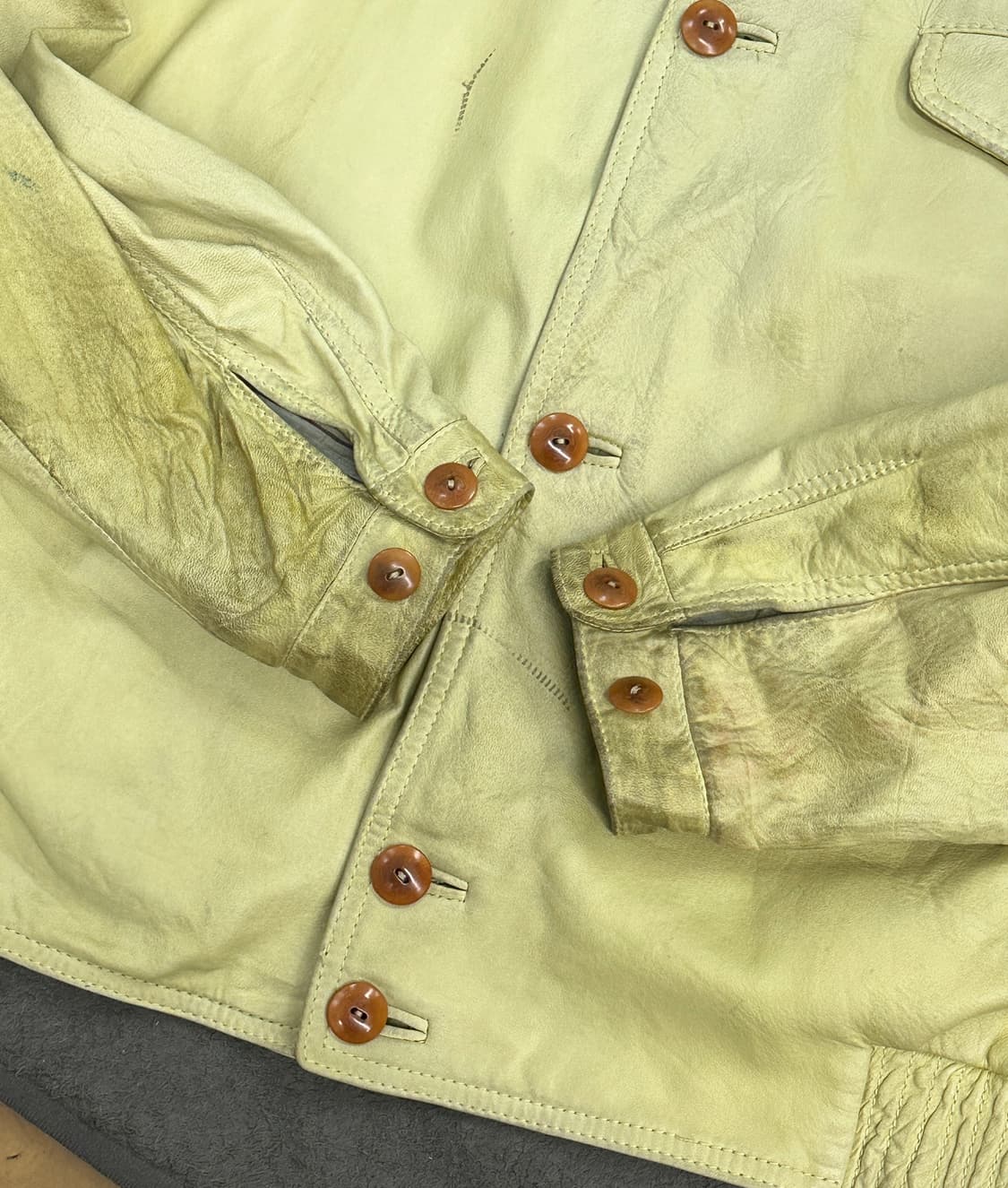 80s HUGO BOSS 레더 트러커 자켓 XL 상품이미지5