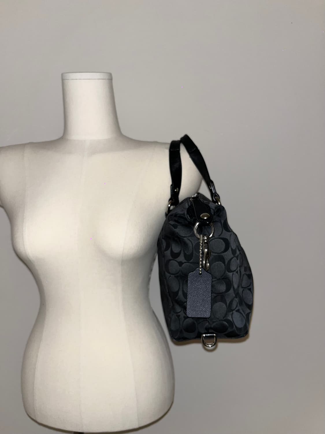 📦 Coach Allblack Shoulder Bag 상품이미지4