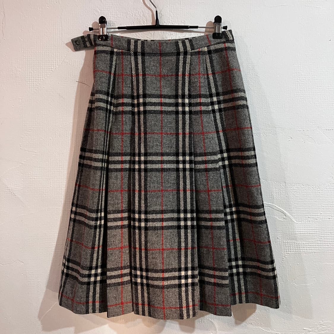 버버리 노바체크 패턴 스커트 상품이미지3
