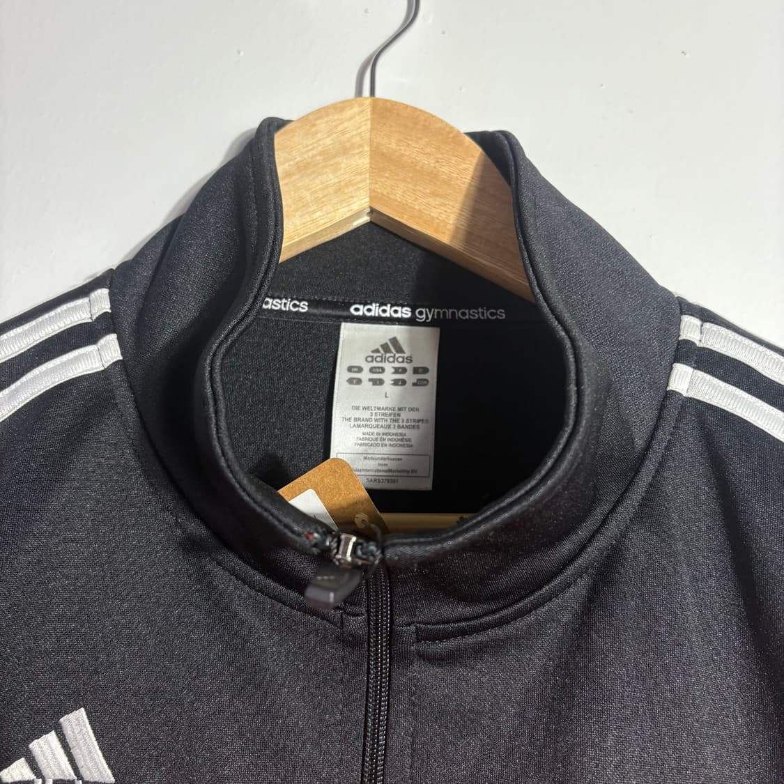 아디다스 배색 트랙 집업 자켓 상품이미지3