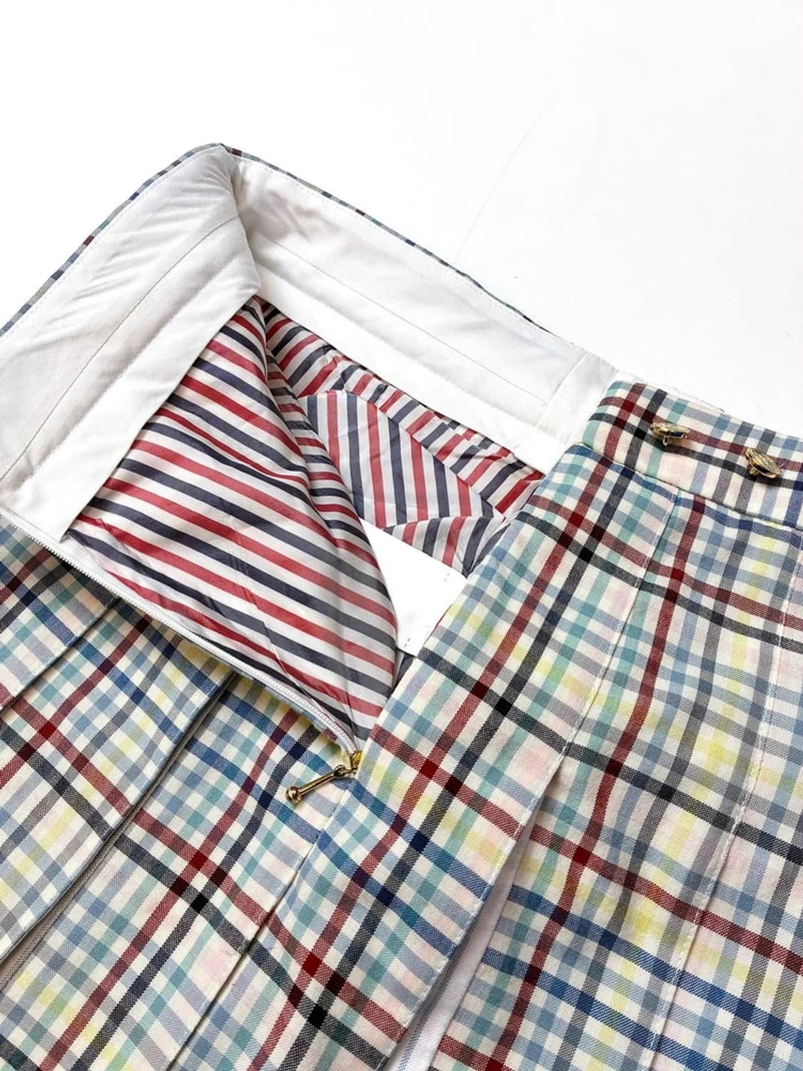 톰브라운 23ss 체크 프레이드 주름 미디 스커트 PN5681 상품이미지3