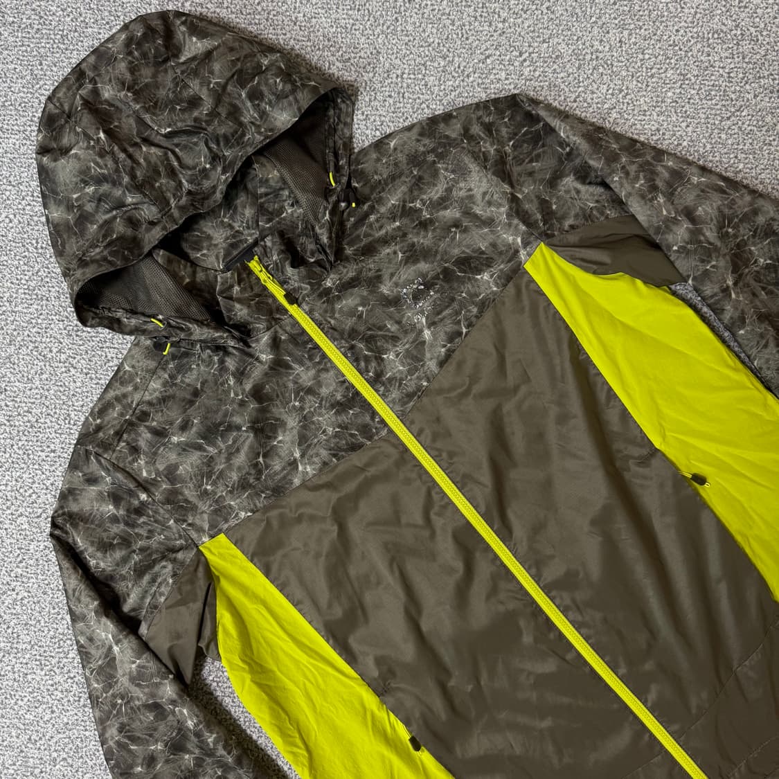 살로몬 바람막이 100 상품이미지4