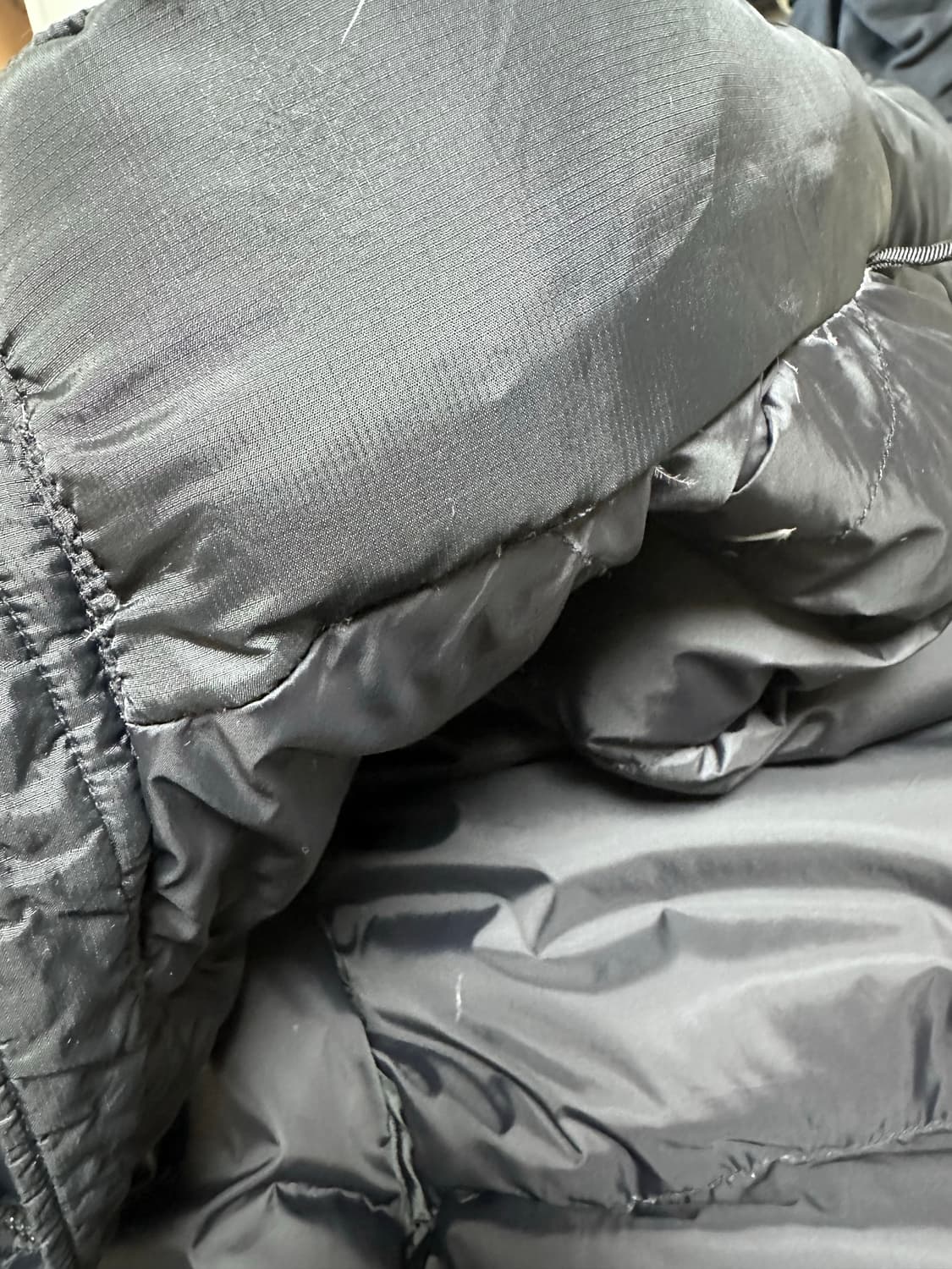 노스페이스 센터로고 눕시 700 s사이즈 상품이미지9