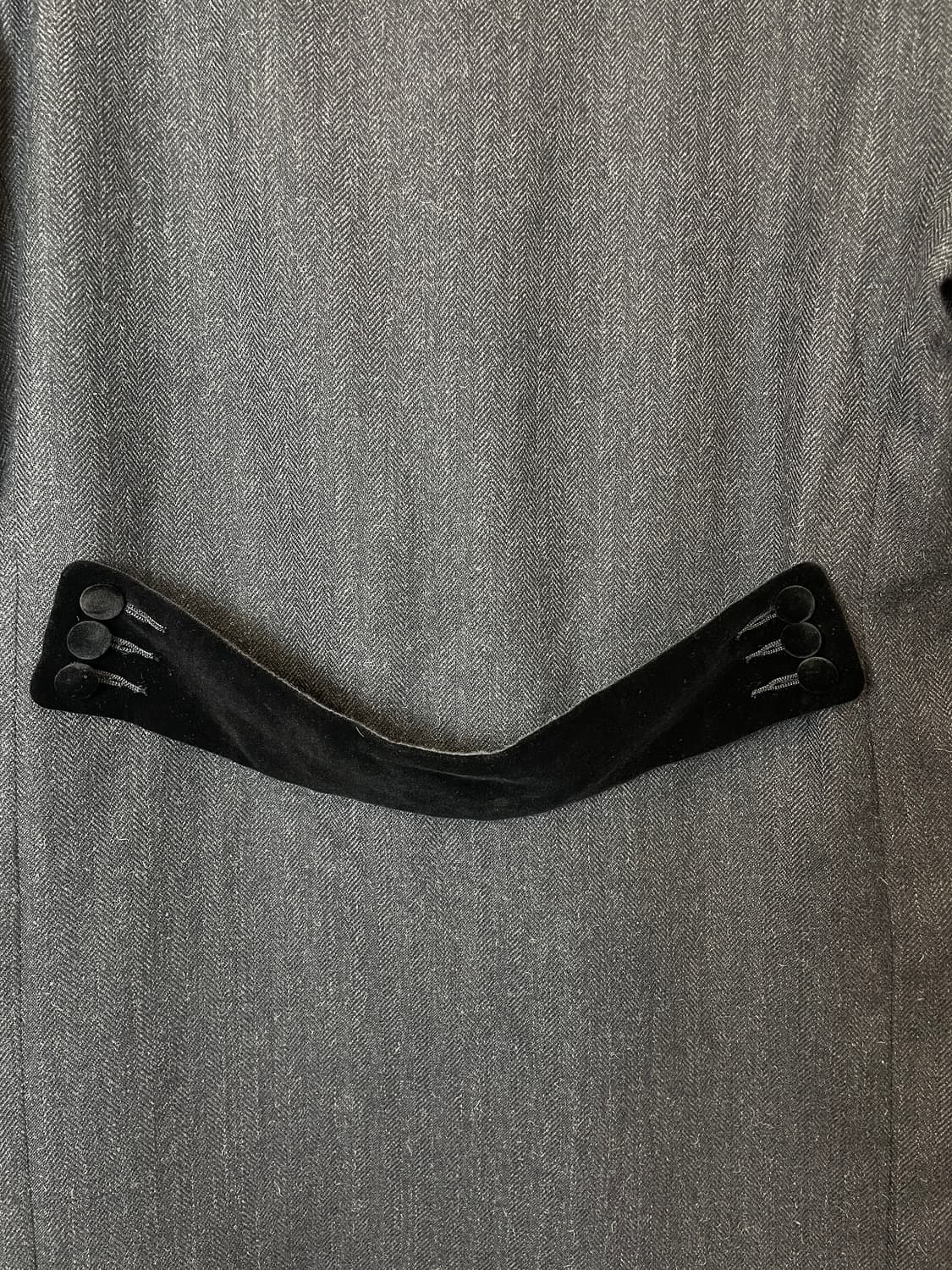 언유즈드 벨벳 트림 체스터 롱 자켓 상품이미지7