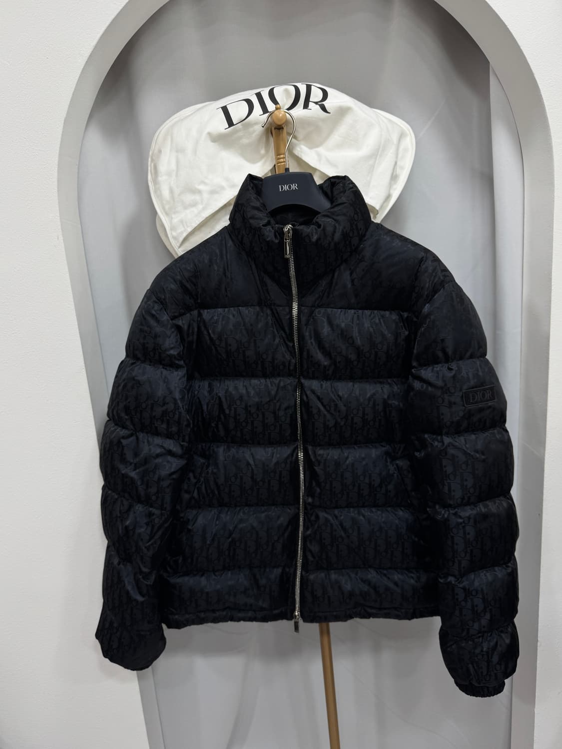 백화점판 디올 오블리크 패딩 52사이즈  상품이미지1