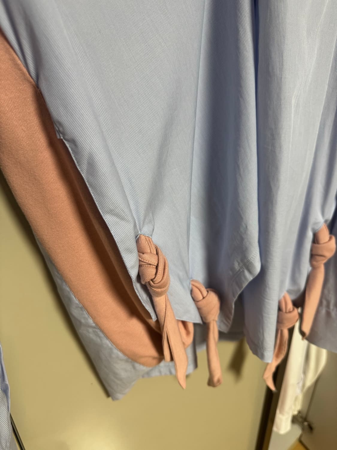 키코 코스타디노브 리노 셔츠 상품이미지2