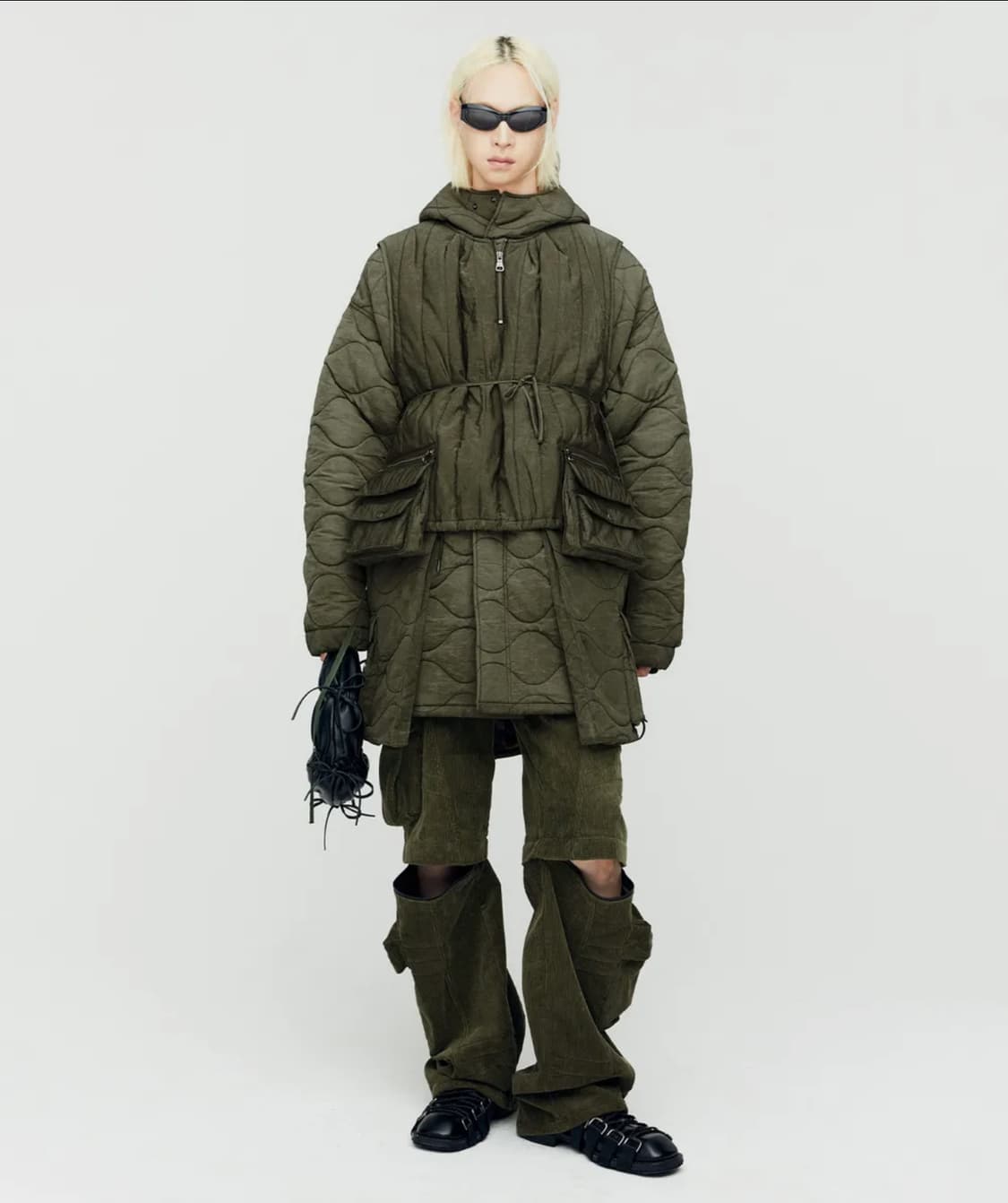 왁스 코티드 패디드 터틀 베스트와 레이스업 피쉬테일 파카 팔아요 상품이미지1