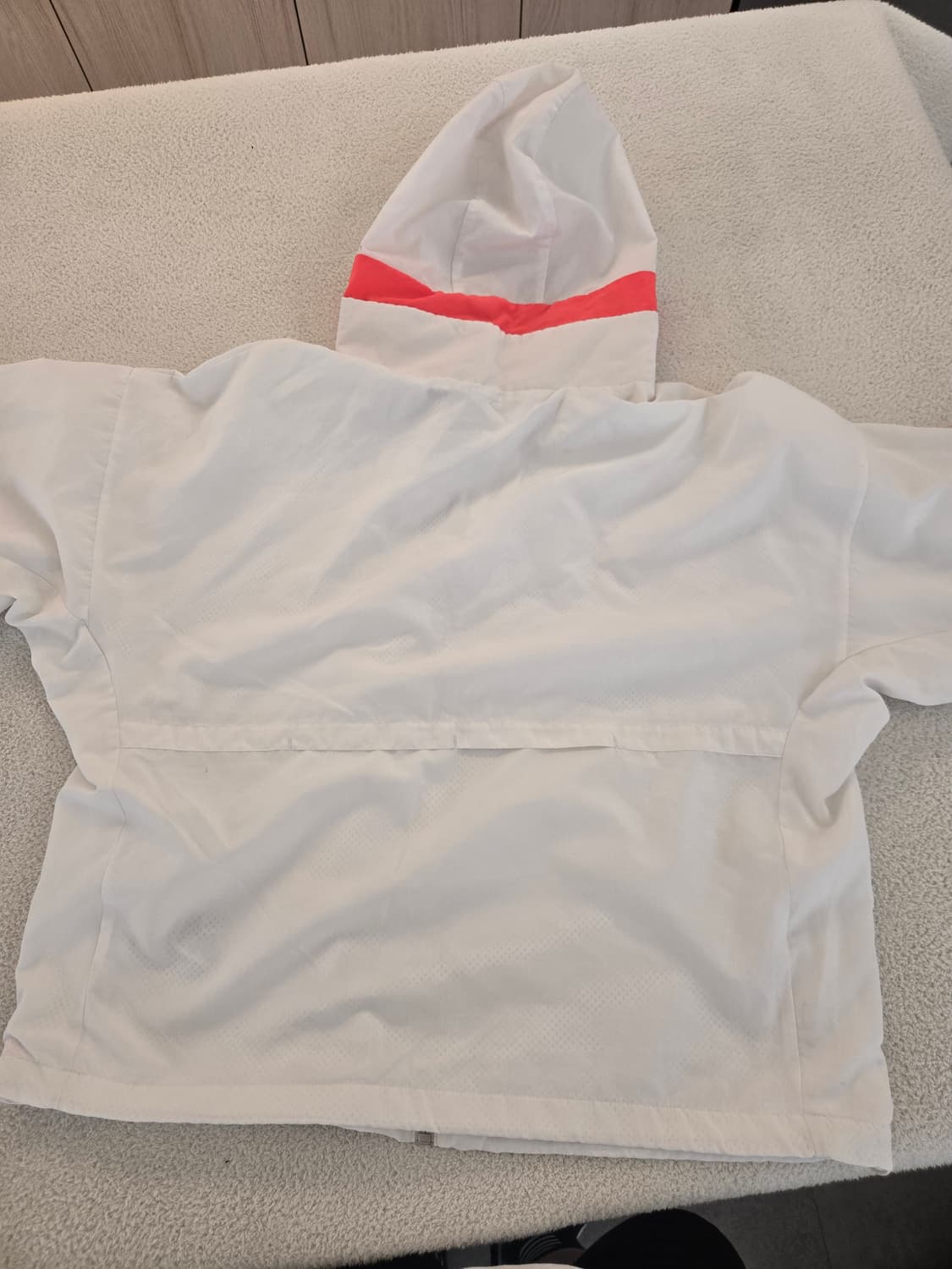 아디다스 흰색 후드 바람막이 xl 상품이미지9