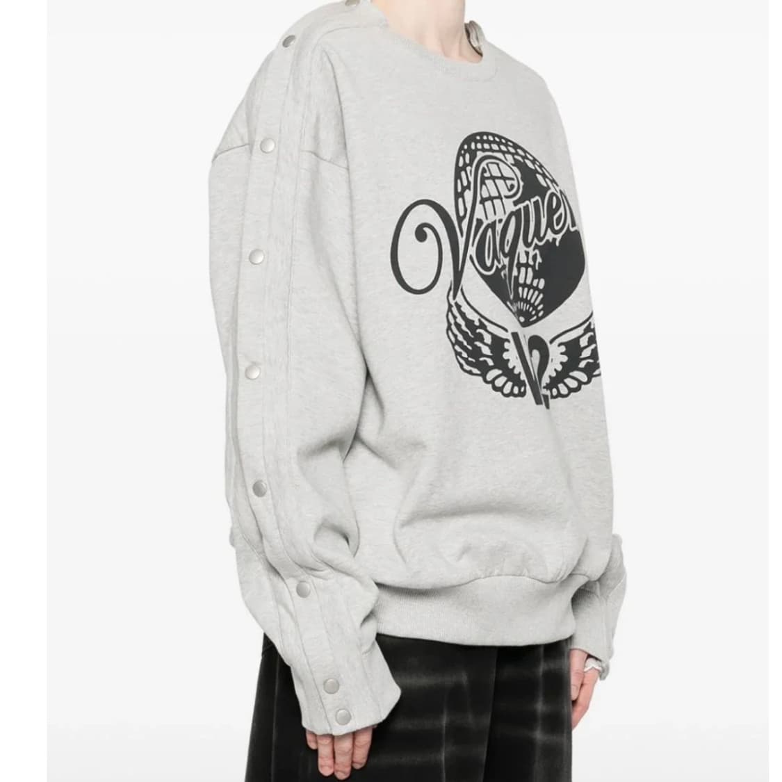 바퀘라 스냅 스웨트셔츠 상품이미지3