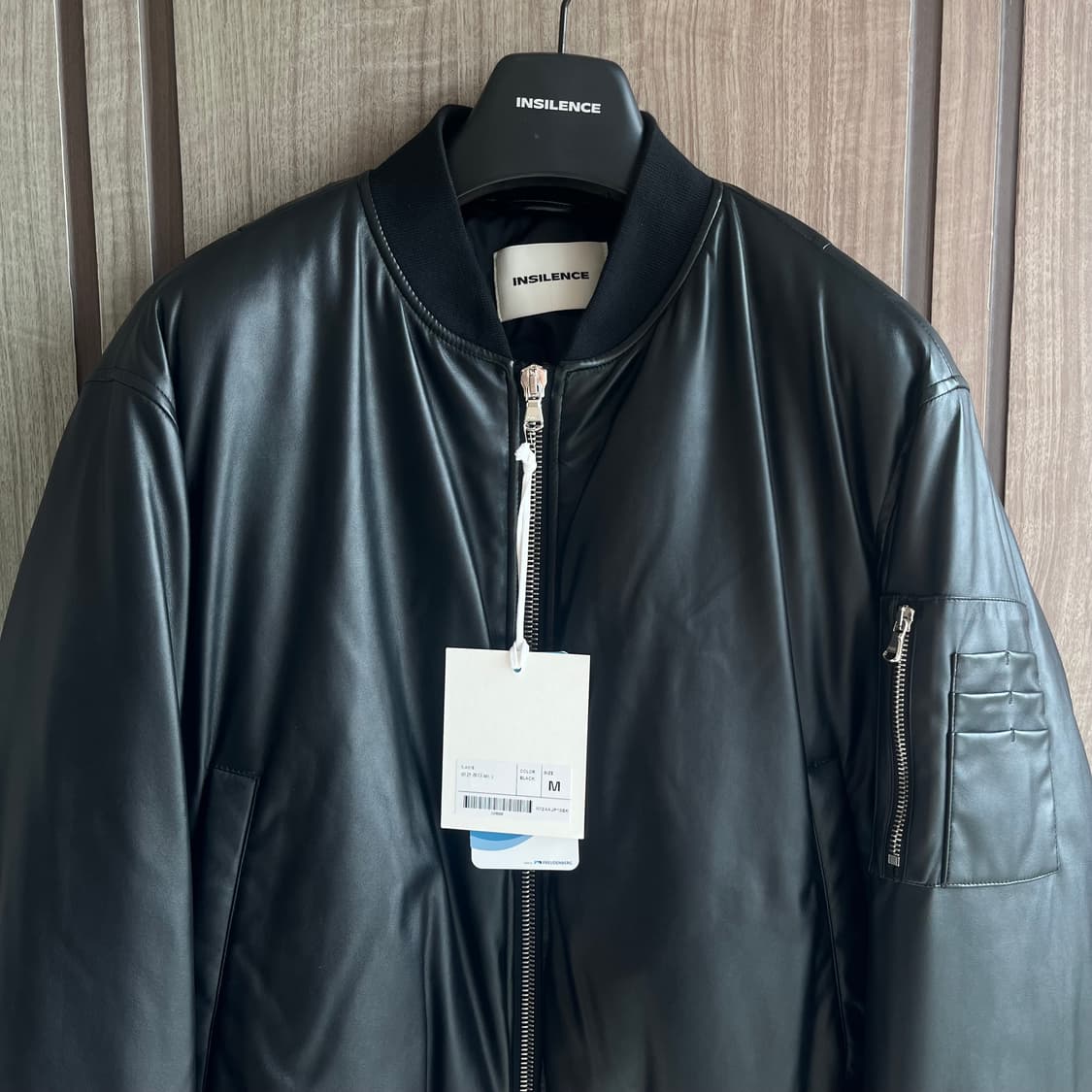 새상품(M)인사일런스 비건 레더 MA-1 블랙 상품이미지3