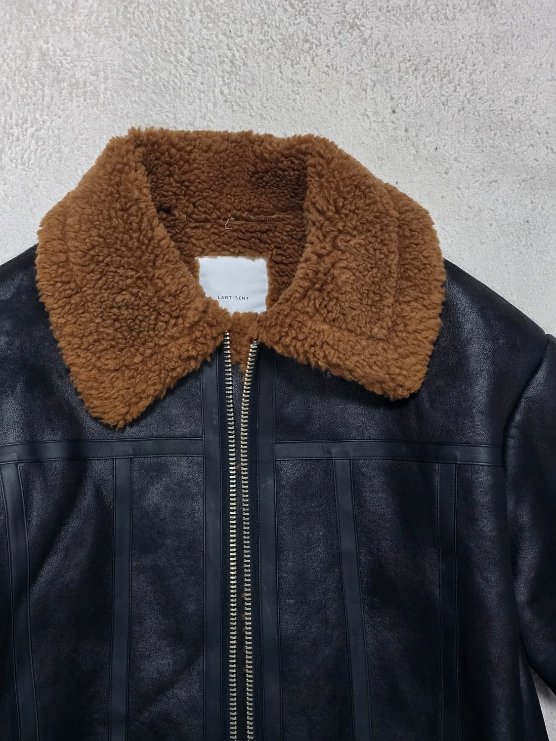 Lartigent 라티젠 블랙 무스탕 자켓 상품이미지4
