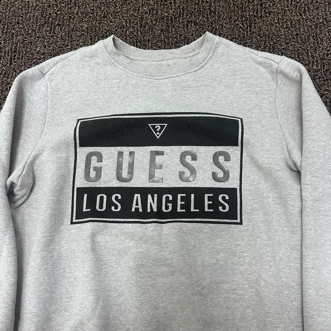 GUESS 게스 맨투맨 그레이 95(M) 상품이미지2