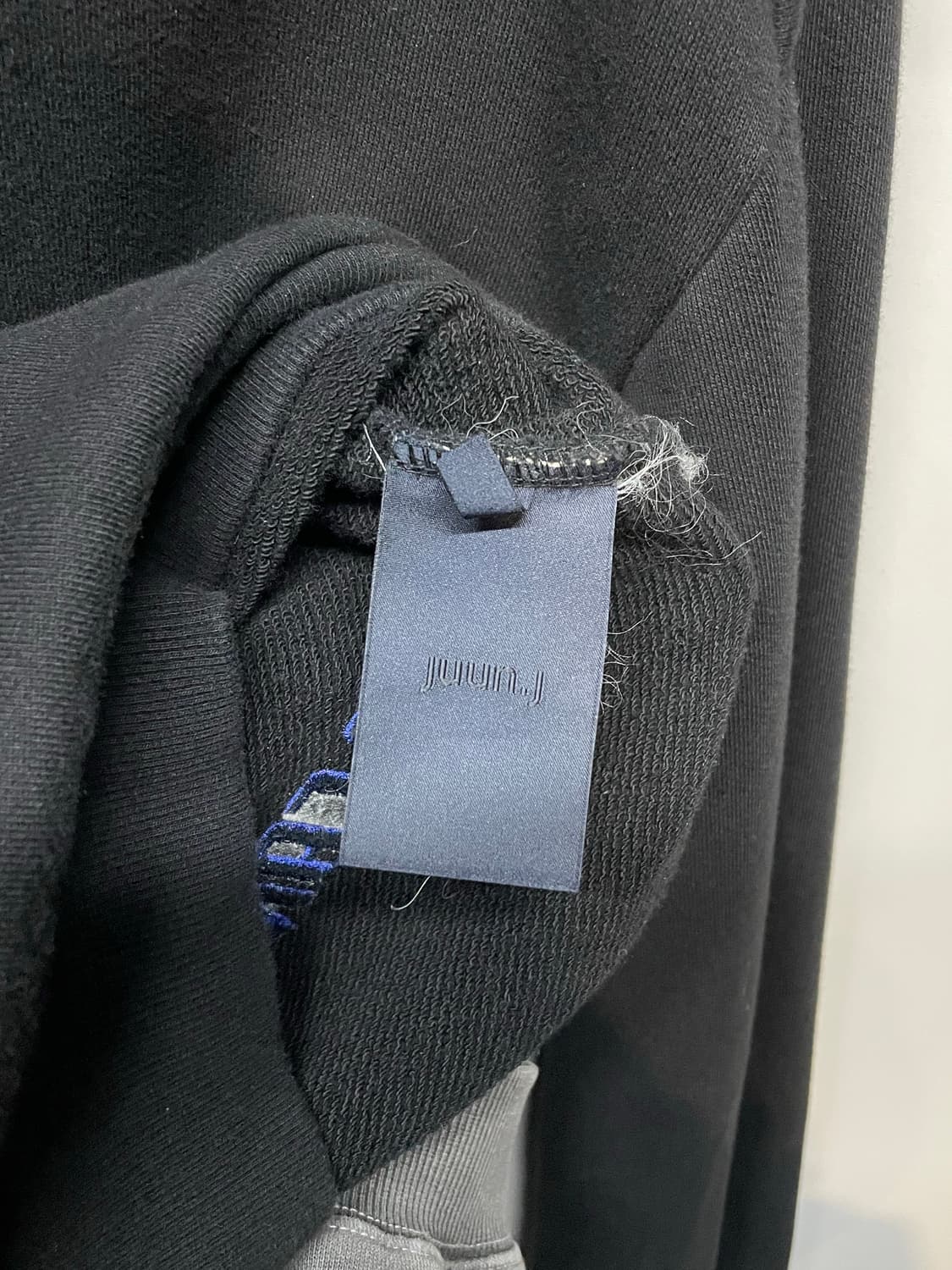 Juun.J x 카렐펑크 블랙 후드 상품이미지7