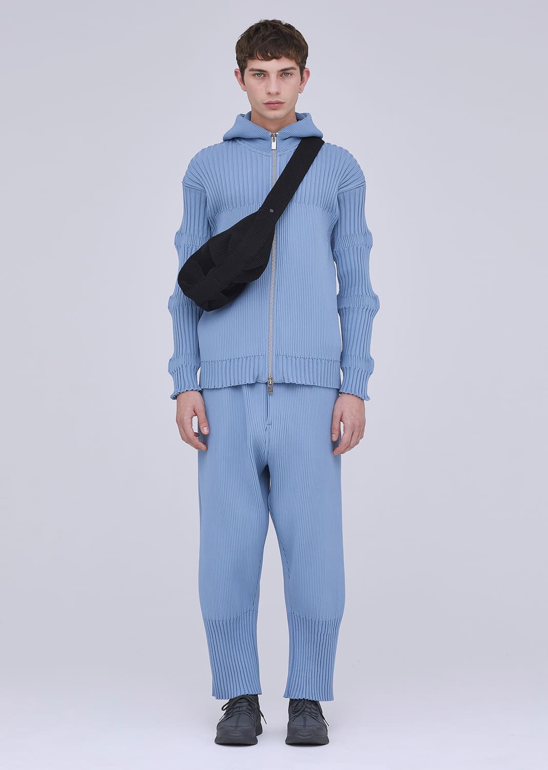 CFCL 스카이블루 후드집업 상품이미지2