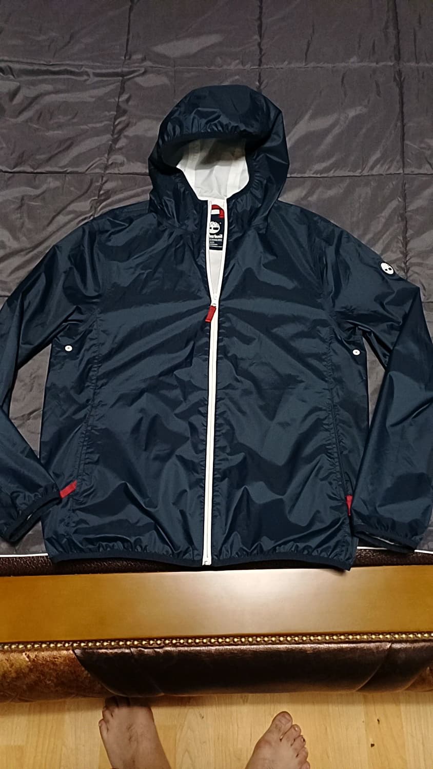 팀버랜드 얇은방수바람막이 95 가슴55 기장69 상품이미지1