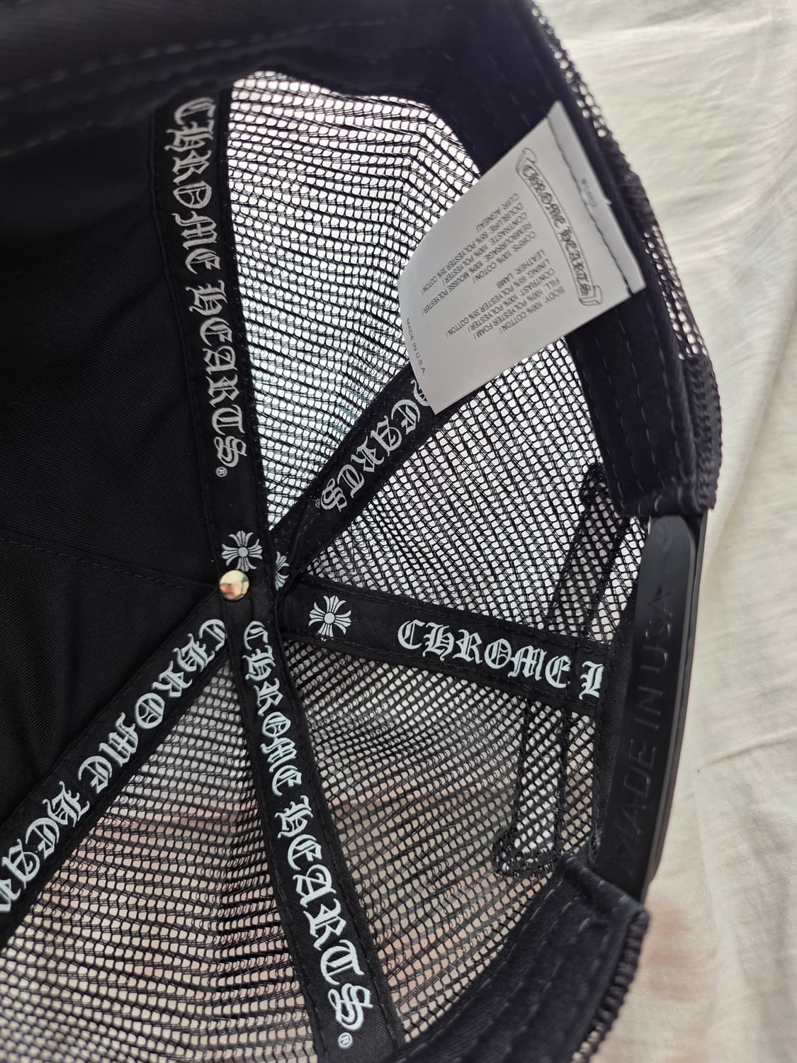 크롬하츠 화이트 트리플 크로스 가죽 패치 세메터리 트러커햇 블랙 상품이미지7