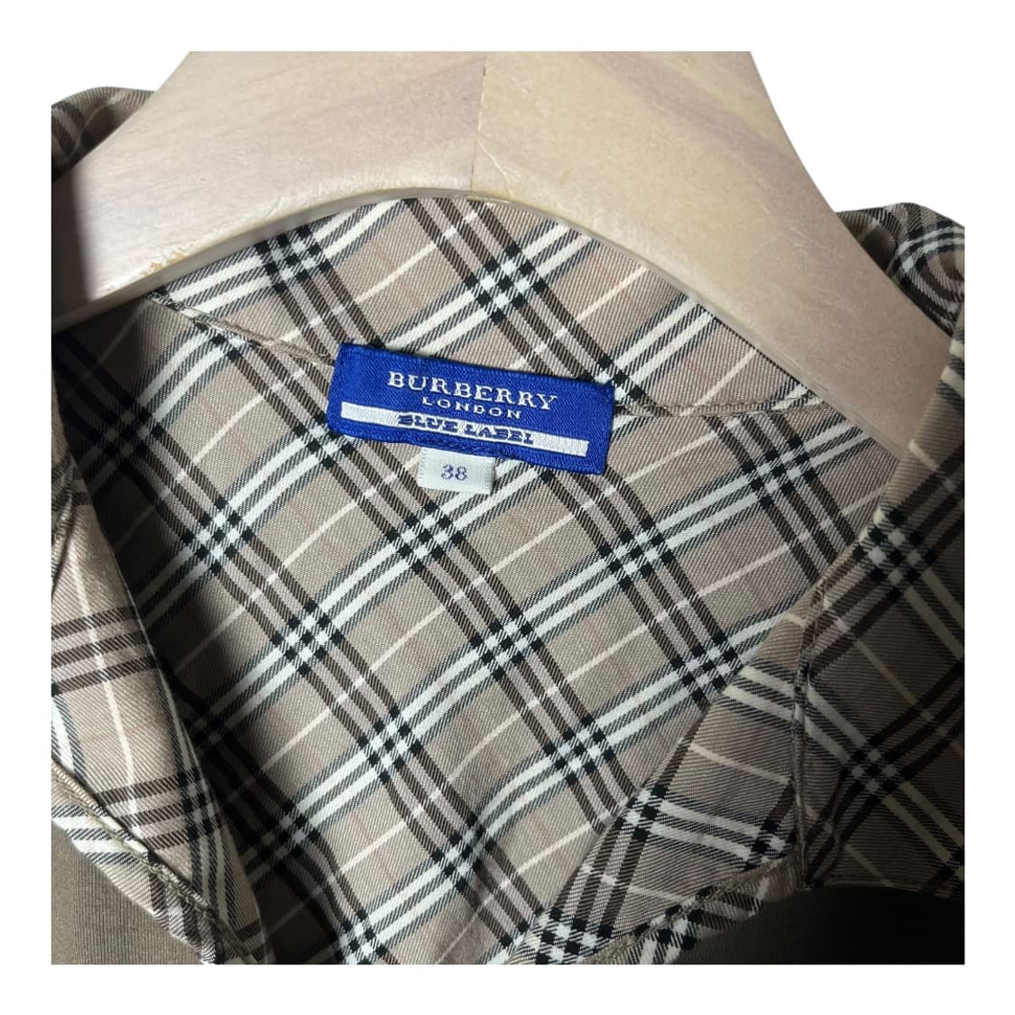 [Burberry] 버버리 블루라벨 오픈카라 체크 링거티셔츠 상품이미지4