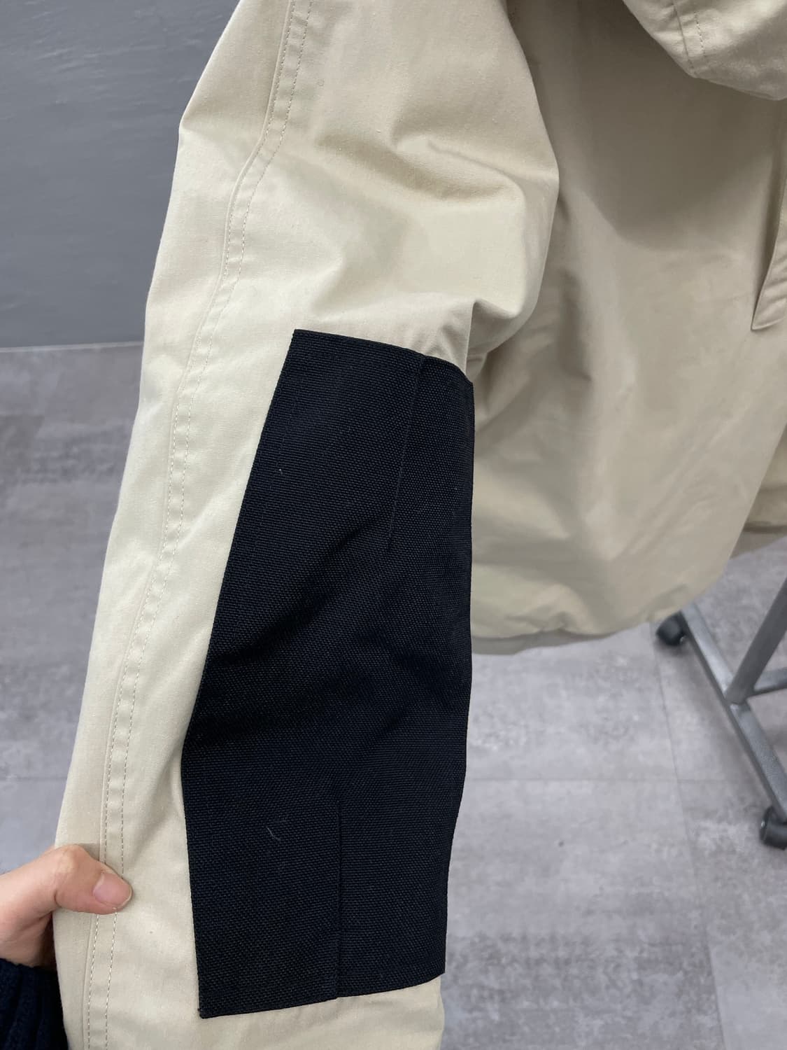 칼하트 WIP 퍼 후드 트래퍼 파카 H1615 상품이미지5