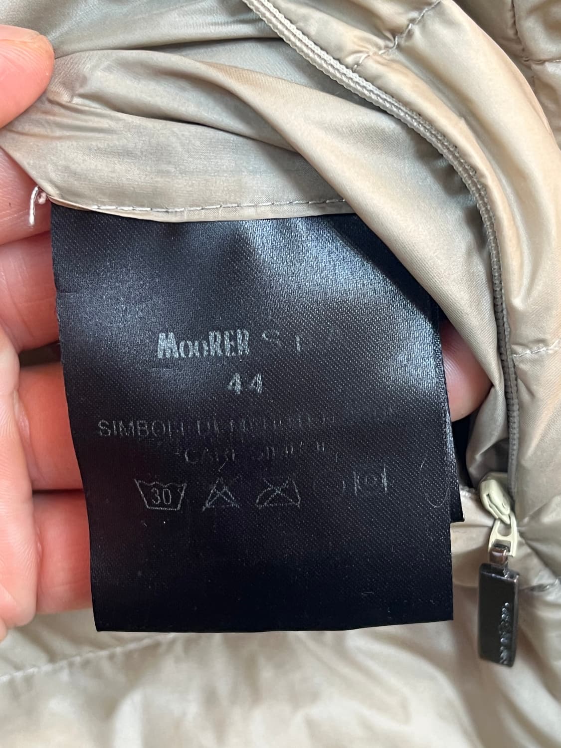 Jan Mayen 다운 경량 하프 슬리브 패딩 44 상품이미지4