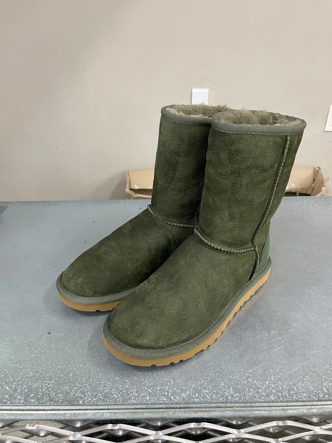 어그 클래식 미드 부츠 230 상품이미지2