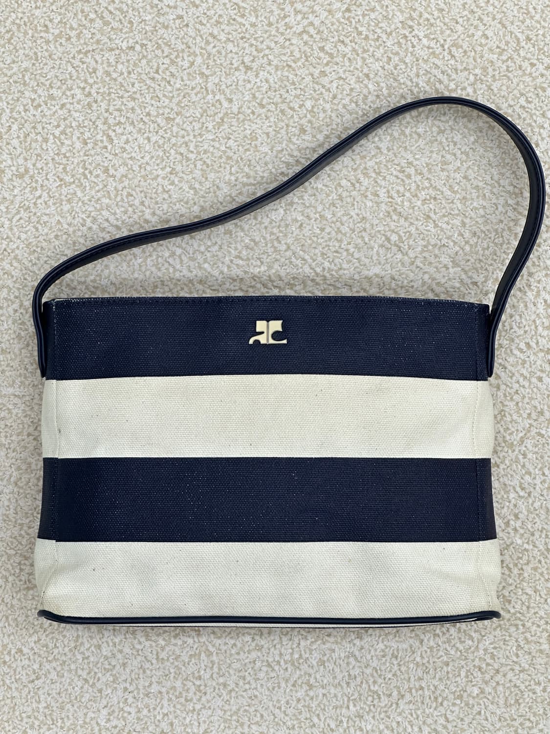 꾸레쥬 숄더백 상품이미지2