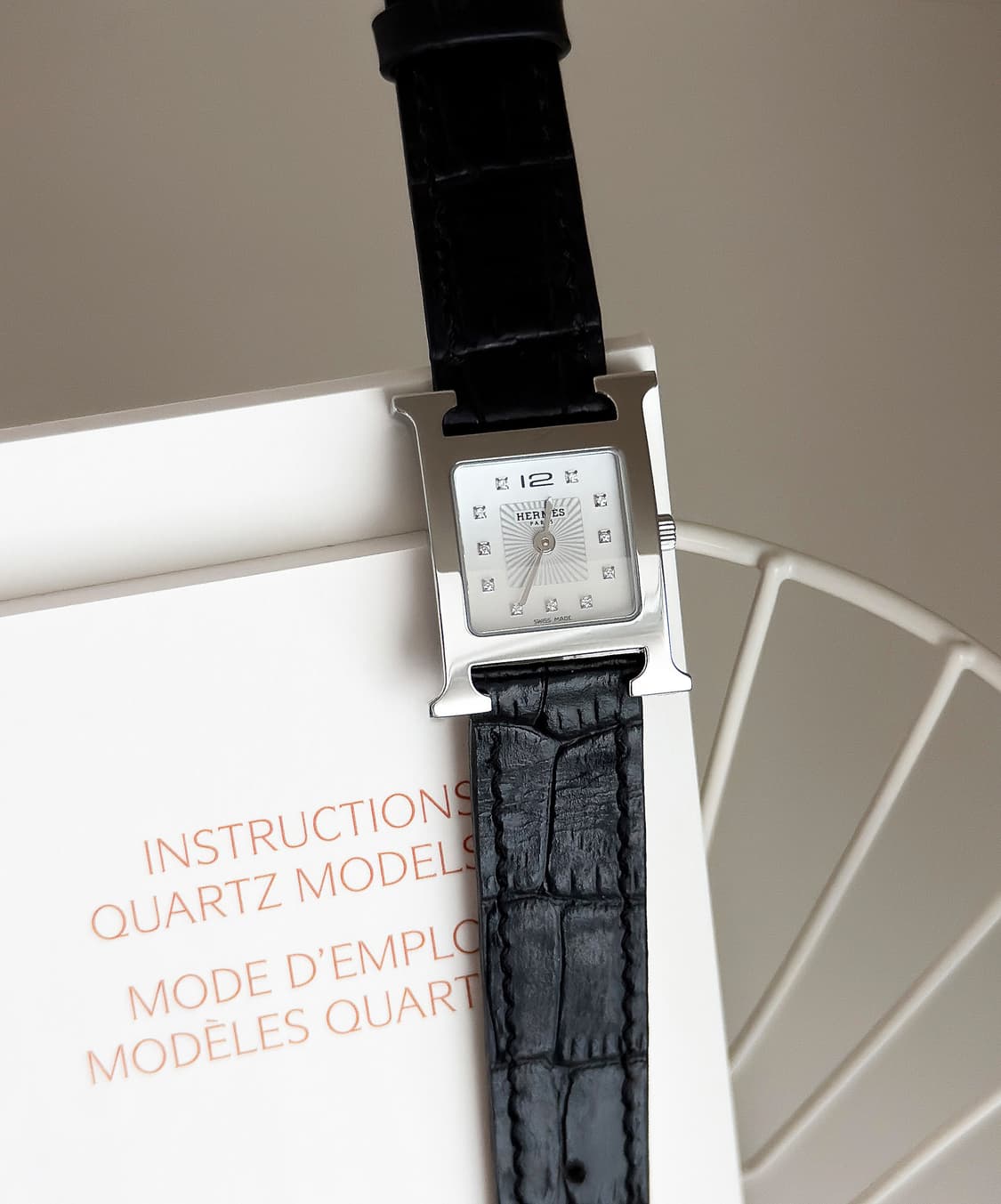 에르메스 H아워 다이아 화이트 쉘 시계 상품이미지5