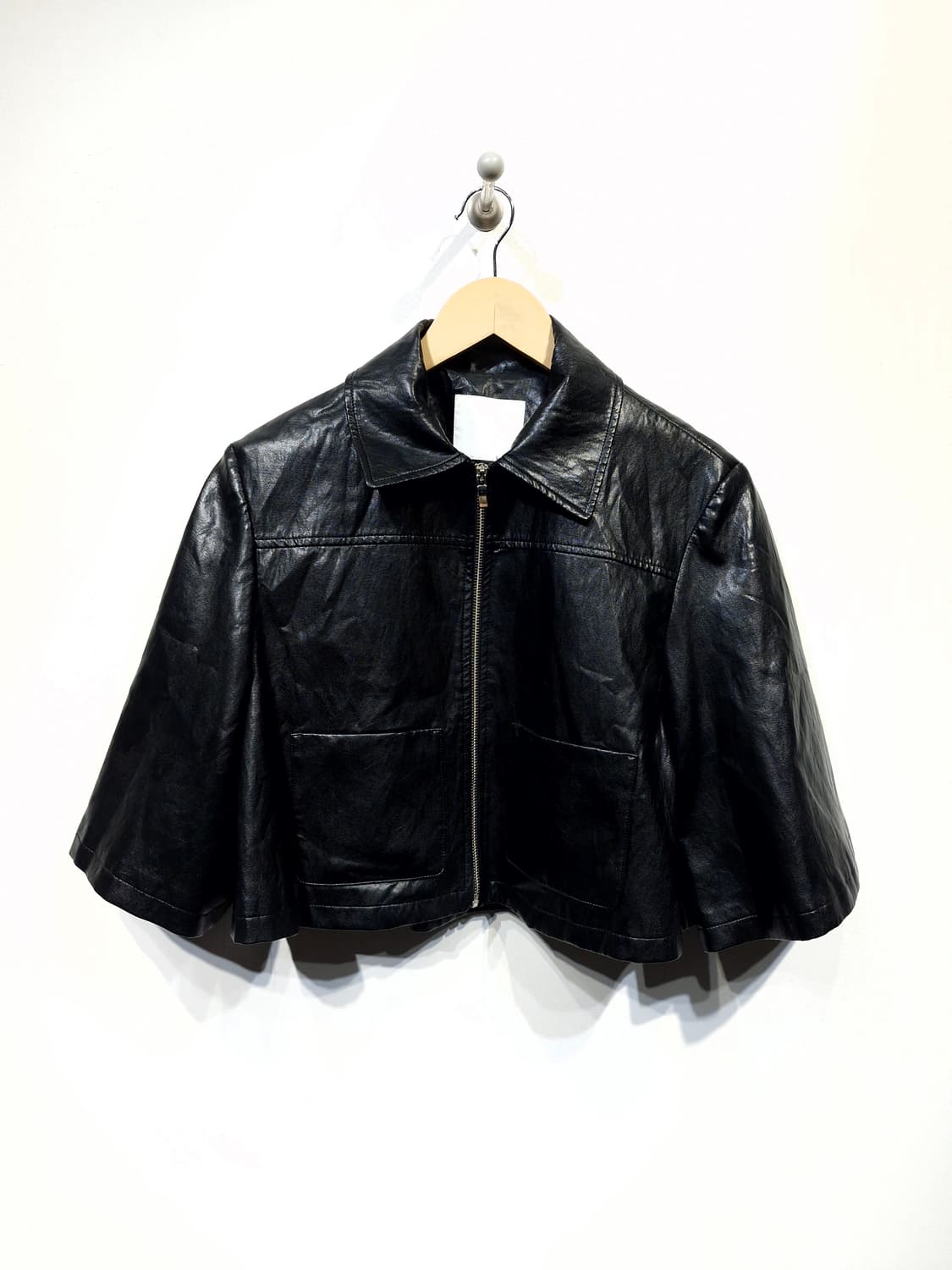 일레븐에이엠(11AM)레더 크랍 점퍼 상품이미지1