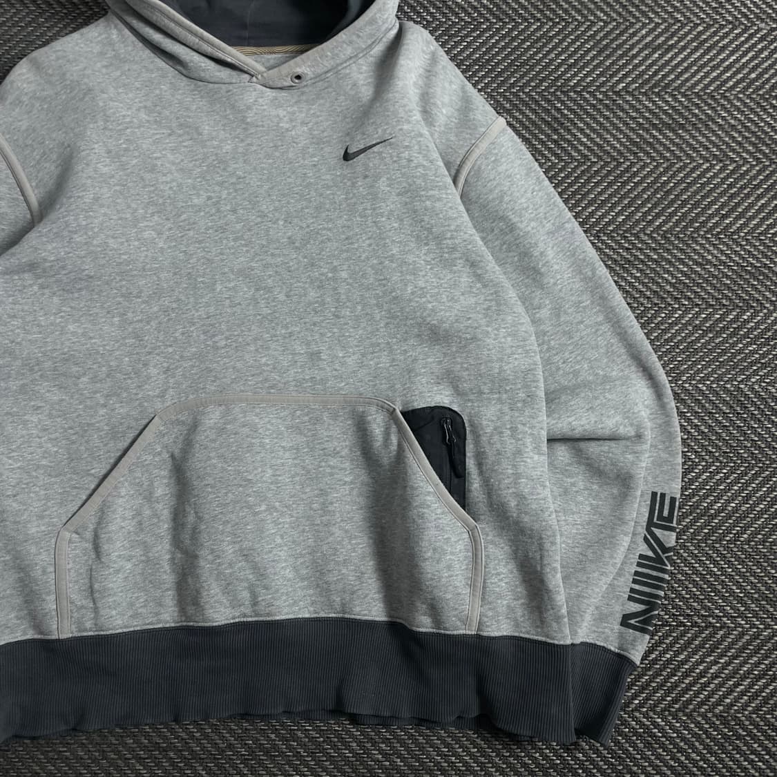 00s 나이키 올드스쿨 디테일 그레이 후드 티셔츠 o 3843 상품이미지3
