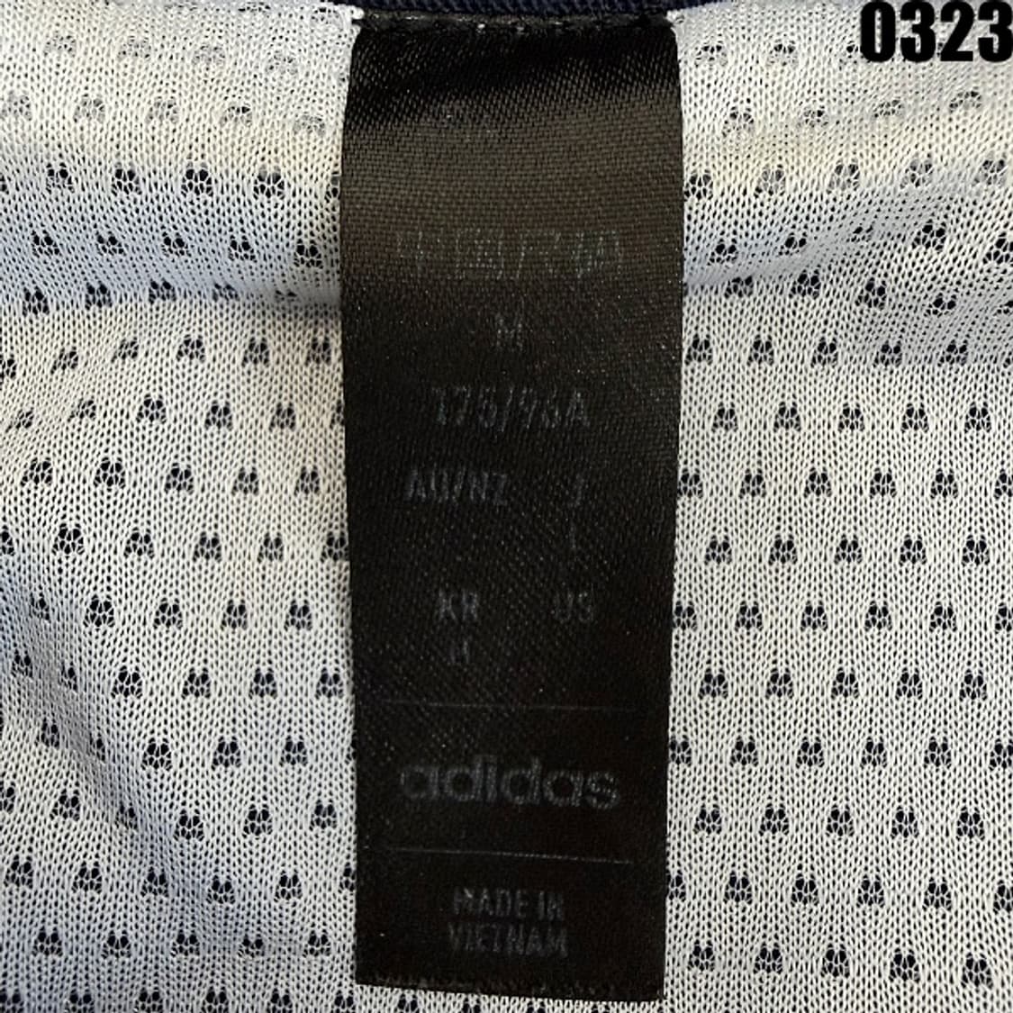 아디다스 미들로고 레알 마드리드 트레이닝 탑 M 0323 상품이미지5