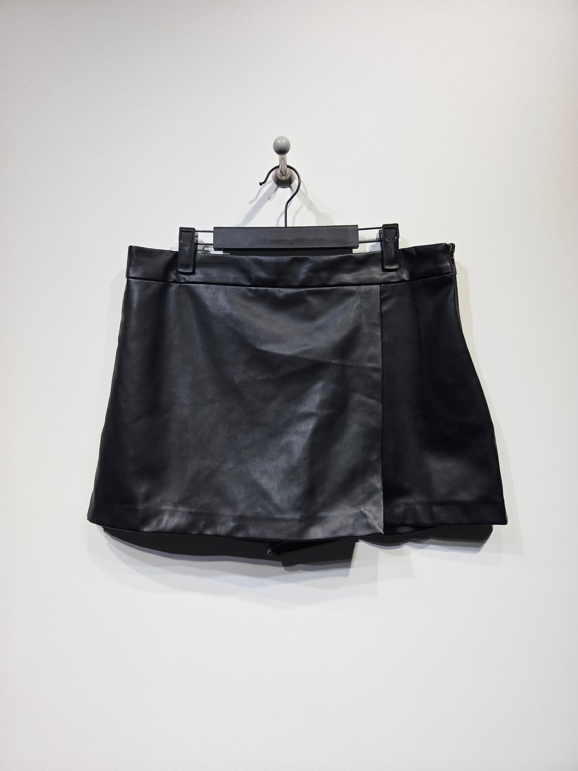 자라 블랙 레더 랩 바지 미니스커트_L 상품이미지2