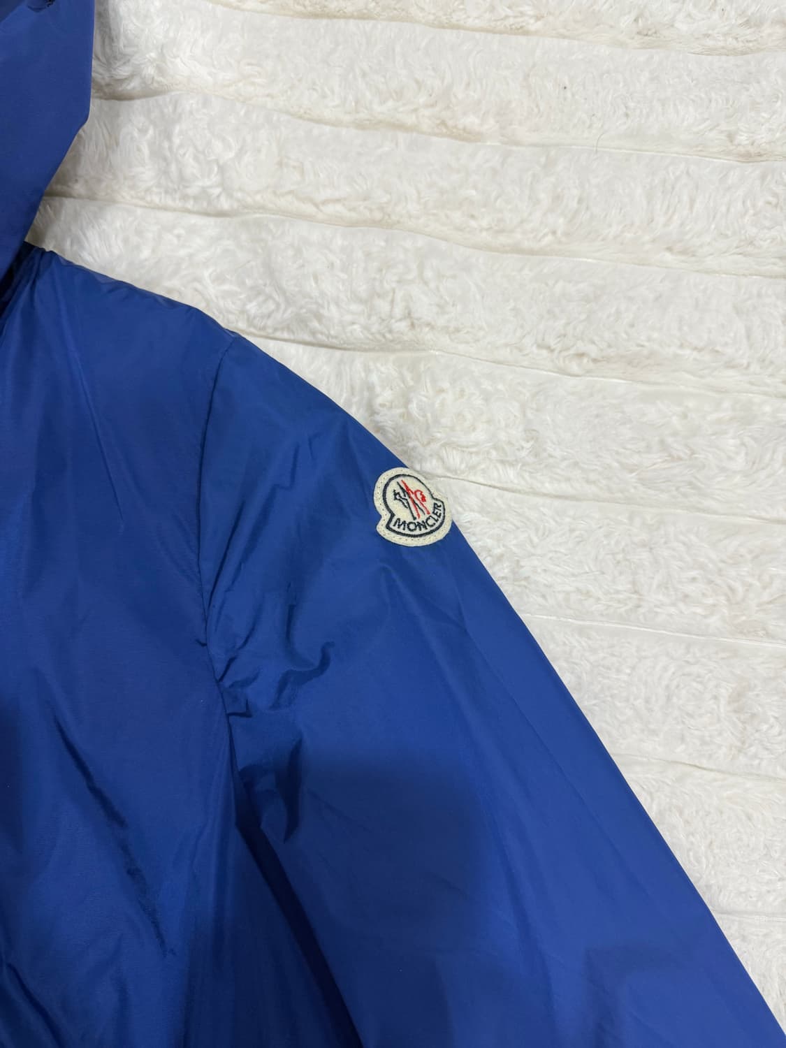 몽클레어 바람막이 상품이미지2