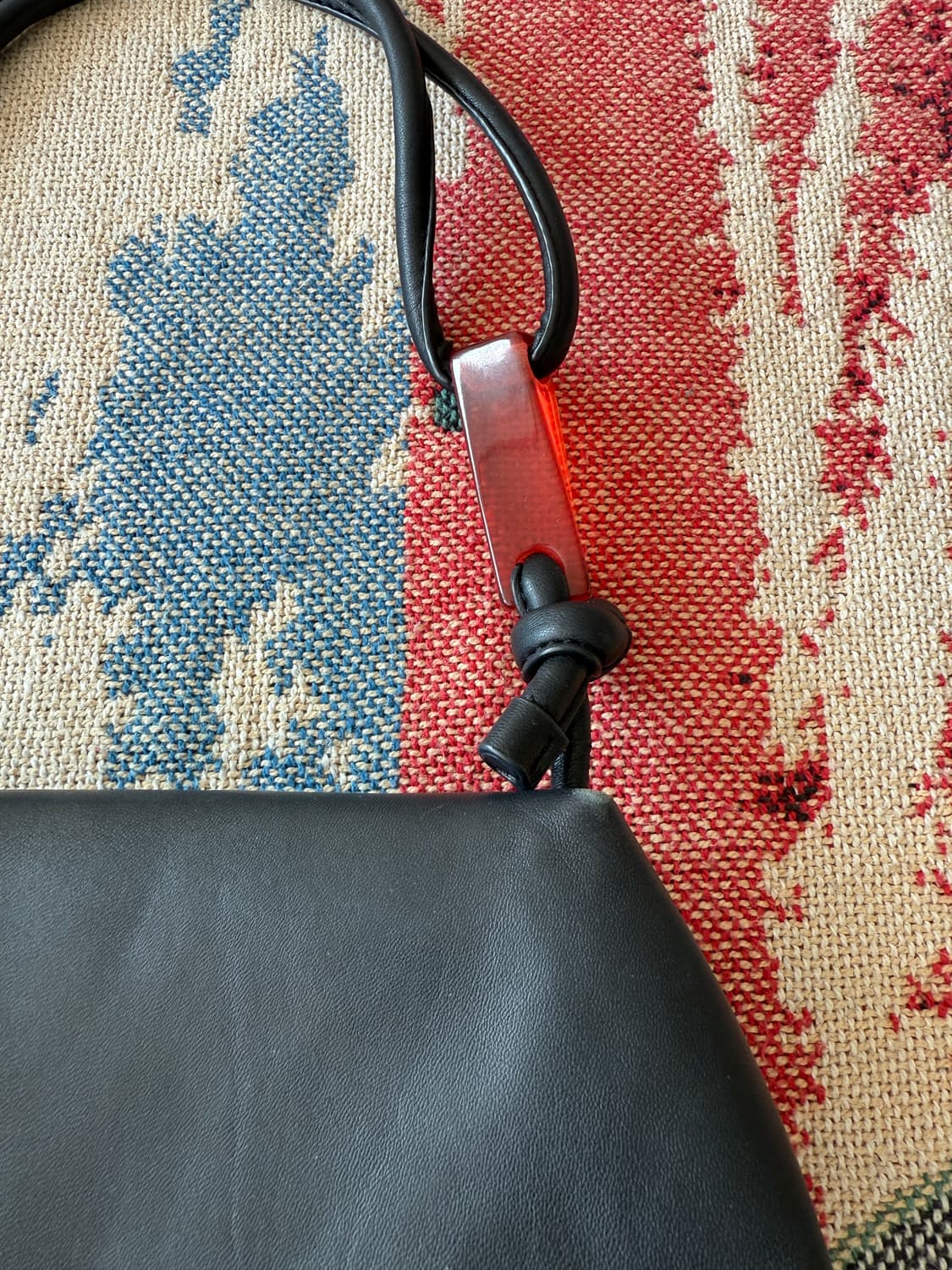 아카이브앱크(Archivepke) 레더 숄더백 상품이미지4