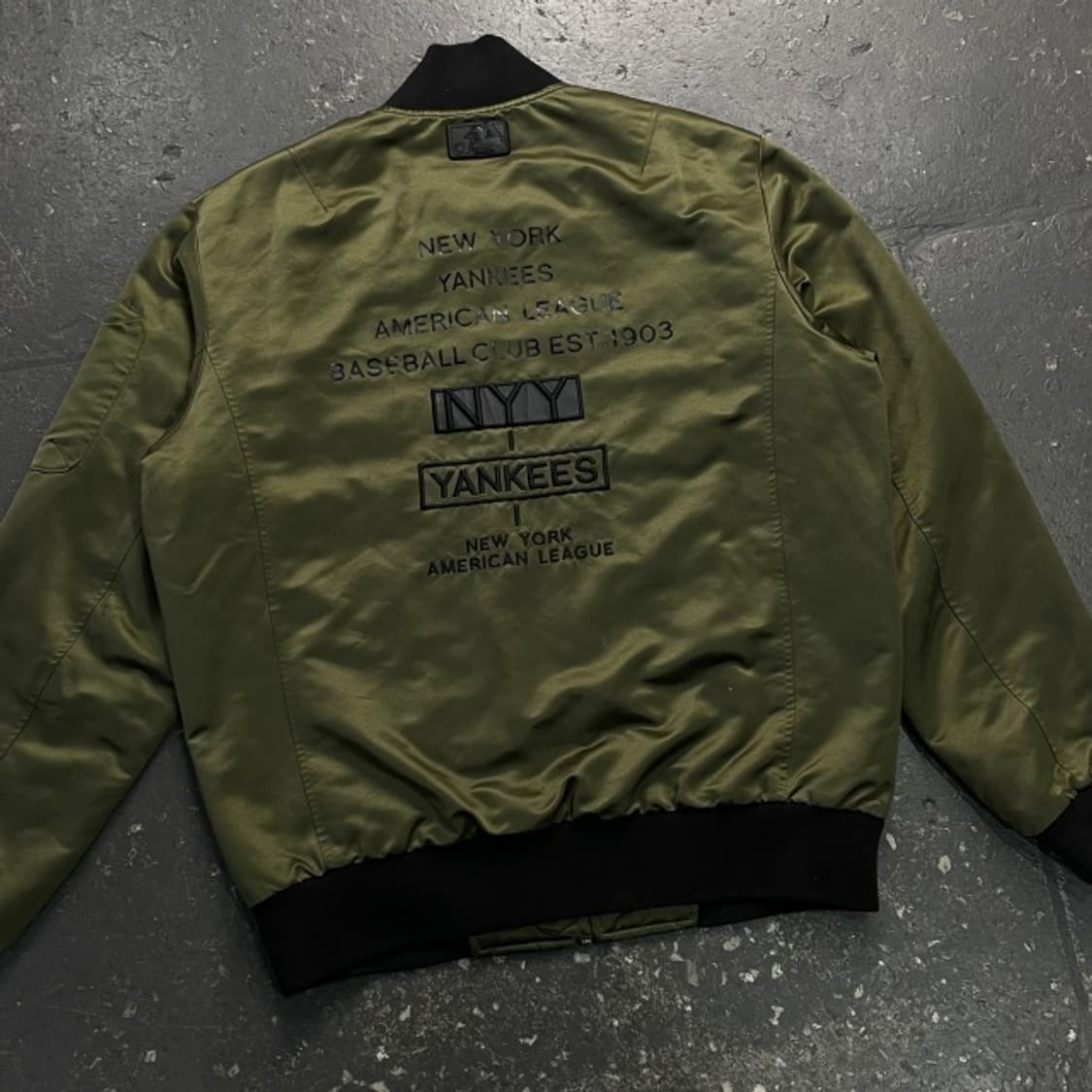 100 MLB 양키즈 MA-1 블루종  상품이미지5