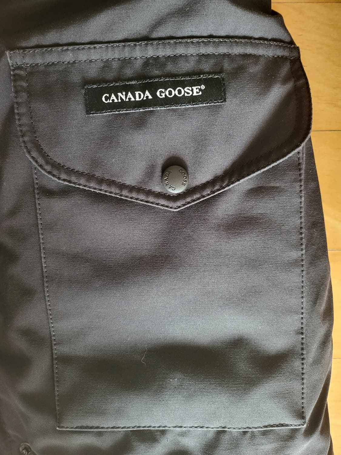 백화점구입 국내택 캐나다구스  트릴리움 상태 최상 상품이미지9