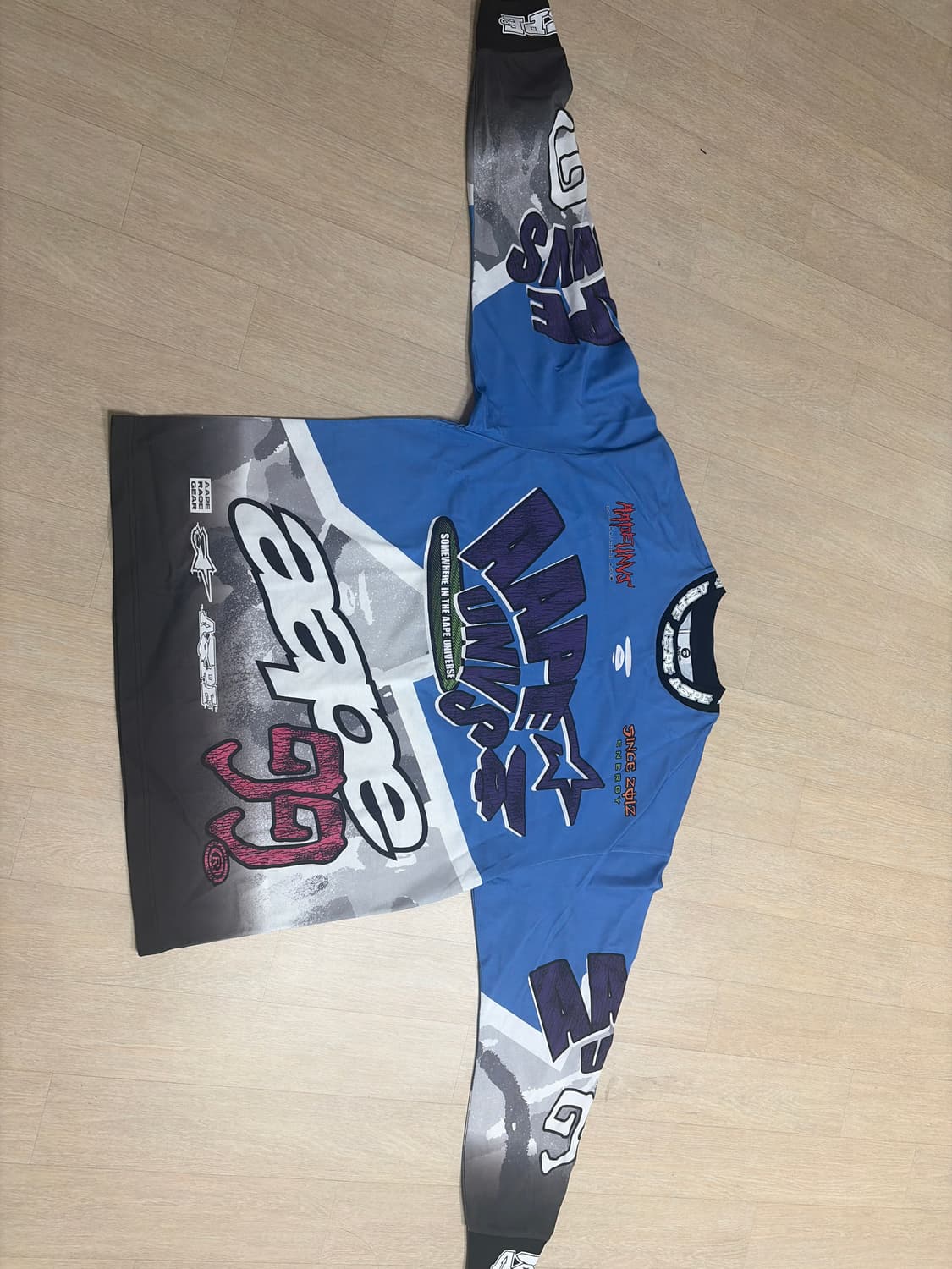 APE 롱슬리브 상품이미지1