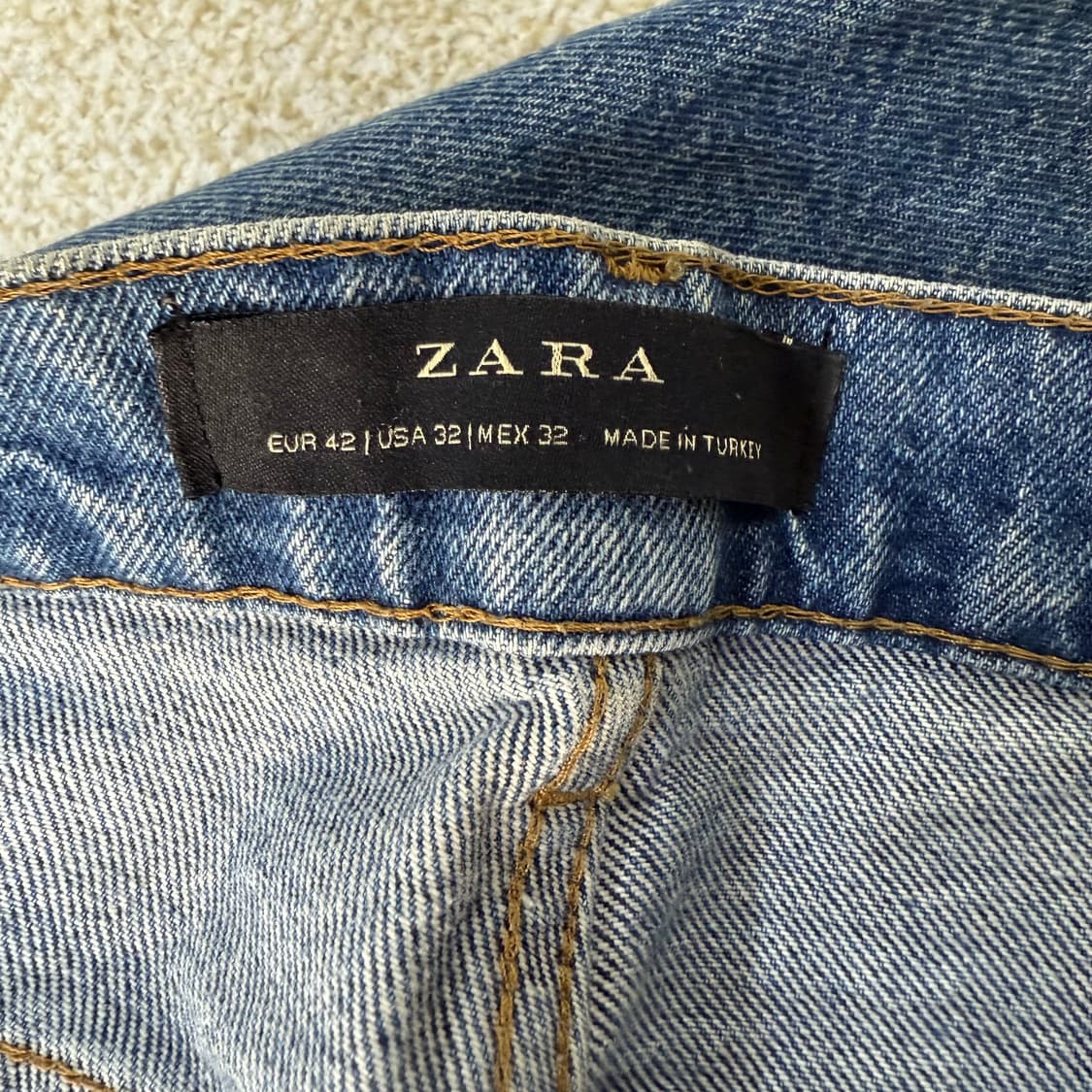[32] 자라 버튼 디테일 데님팬츠 0107T1 상품이미지4