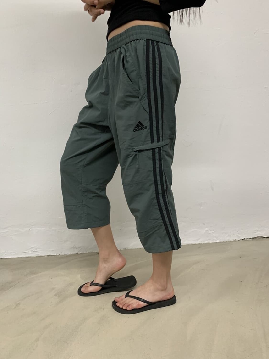 Adidas capri pants 상품이미지1
